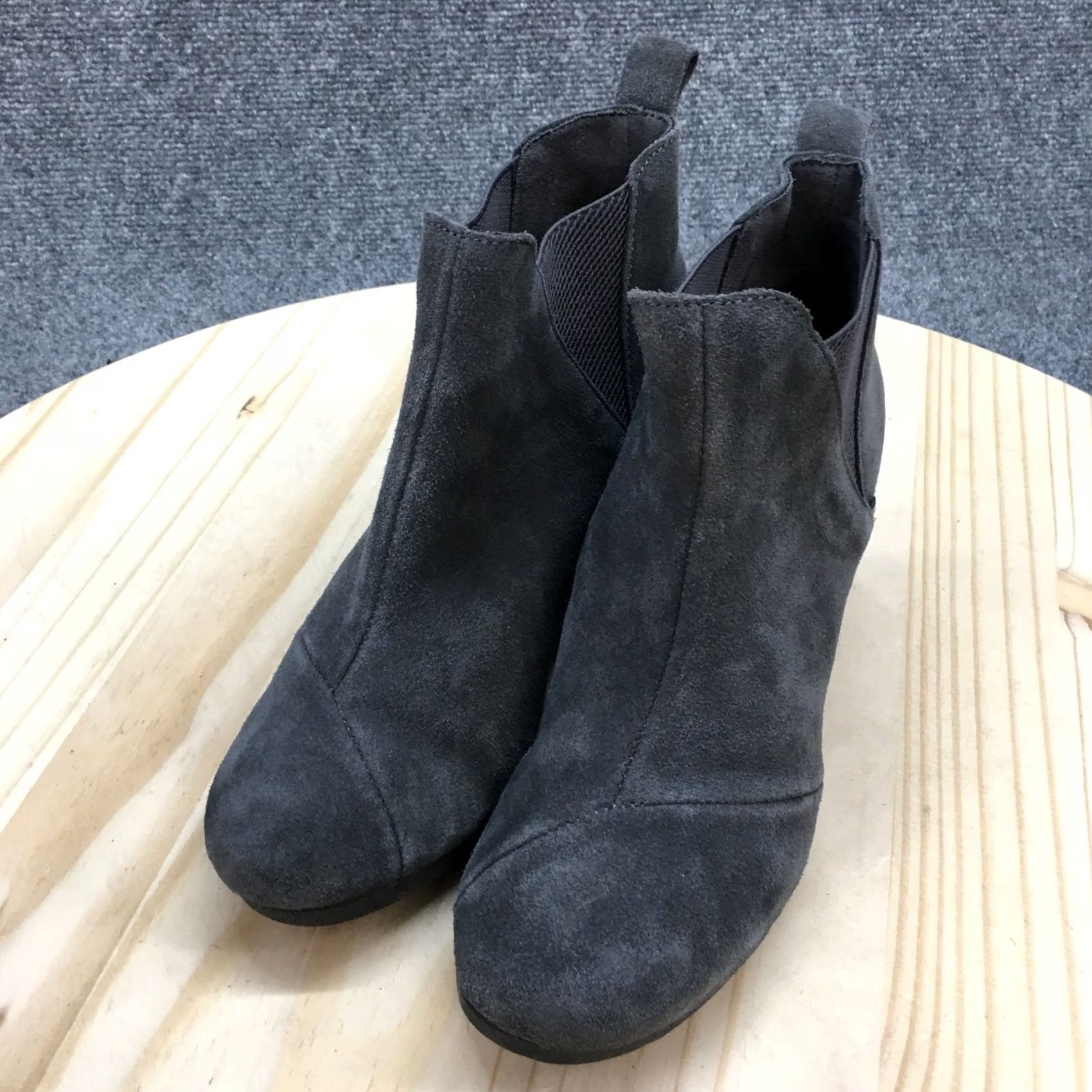 Toms TOMS Boots Womens 8 Kelsey Ankle Wedge Booties Gray Suede Pull On Size US 8 / IT 38 - 3 Thumbnail