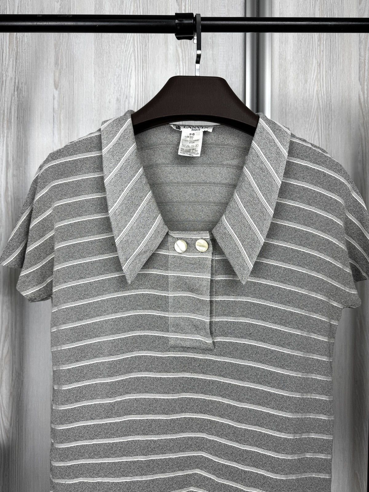 Lanvin Lanvin Paris Grey Striped silk blend short sleeve blouse 36 Size XS / US 0-2 / IT 36-38 - 3 Thumbnail