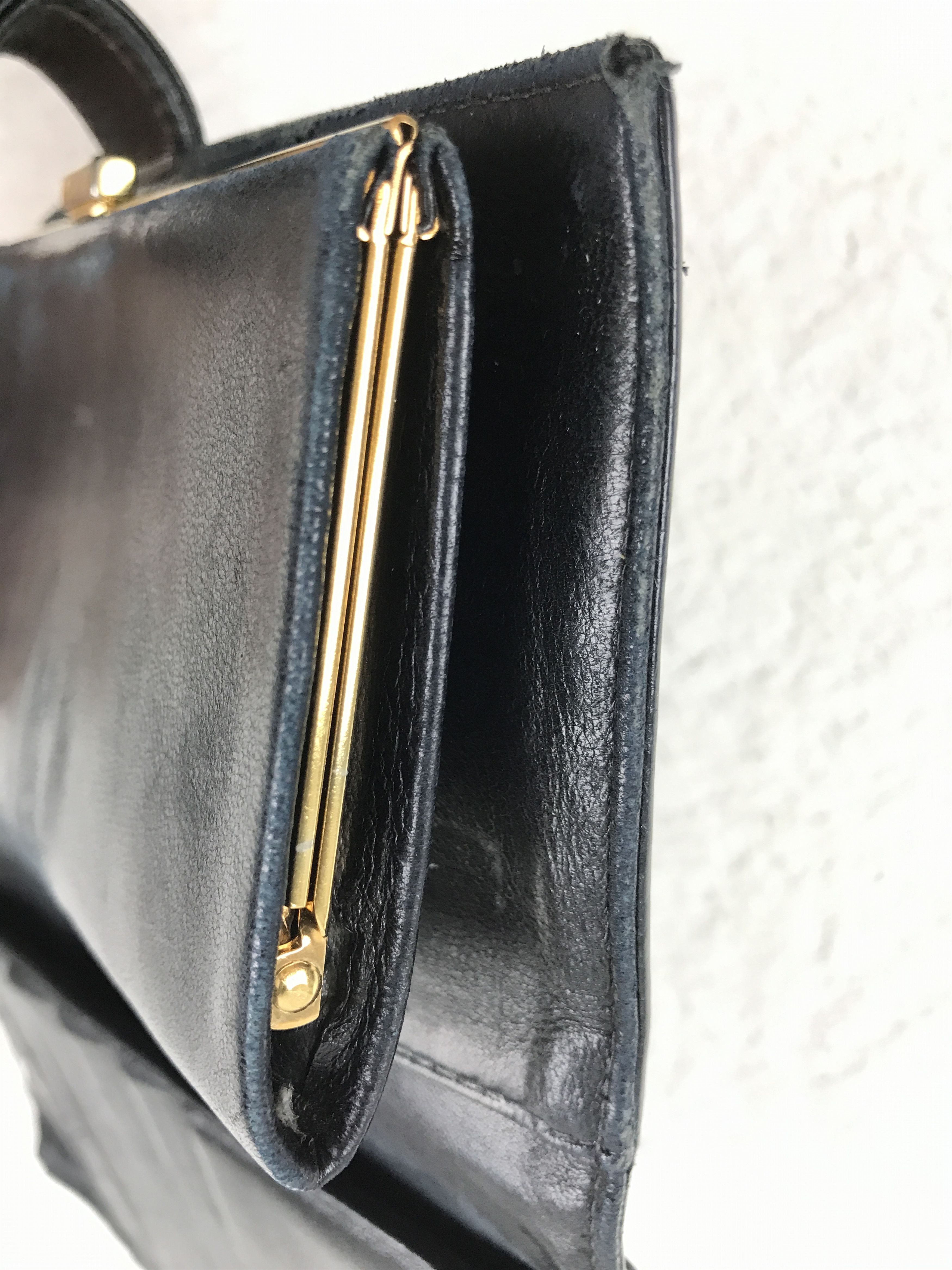 Chanel Chanel Black Caviar Leather CC Logo Bifold Wallet With Box Size ONE SIZE - 20 Thumbnail