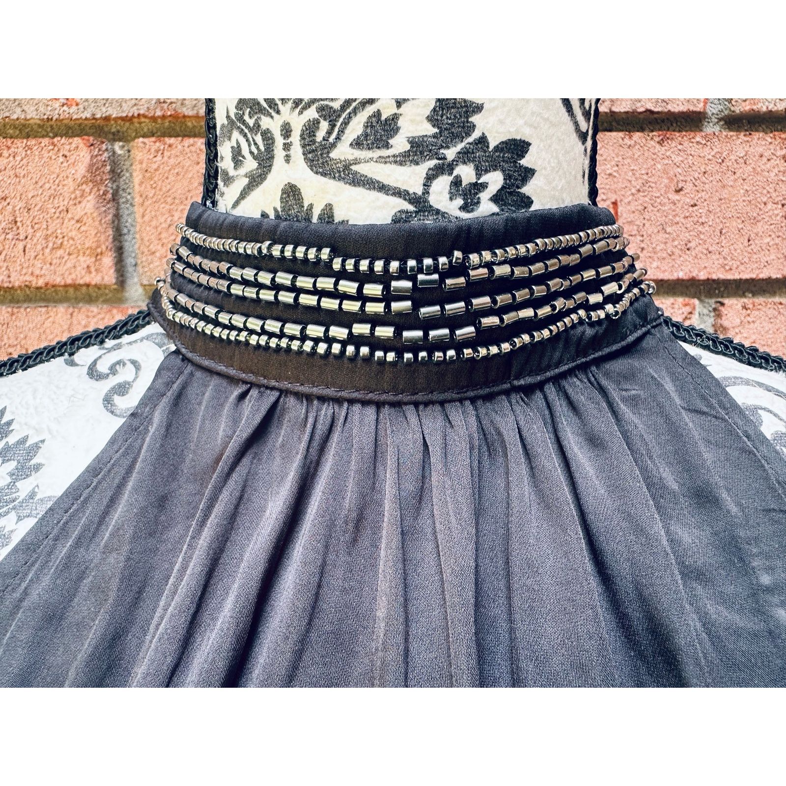 Other NWT Torrid Black Satin Halter Top Beaded Collar 00 Size XL / US 12-14 / IT 48-50 - 4 Thumbnail