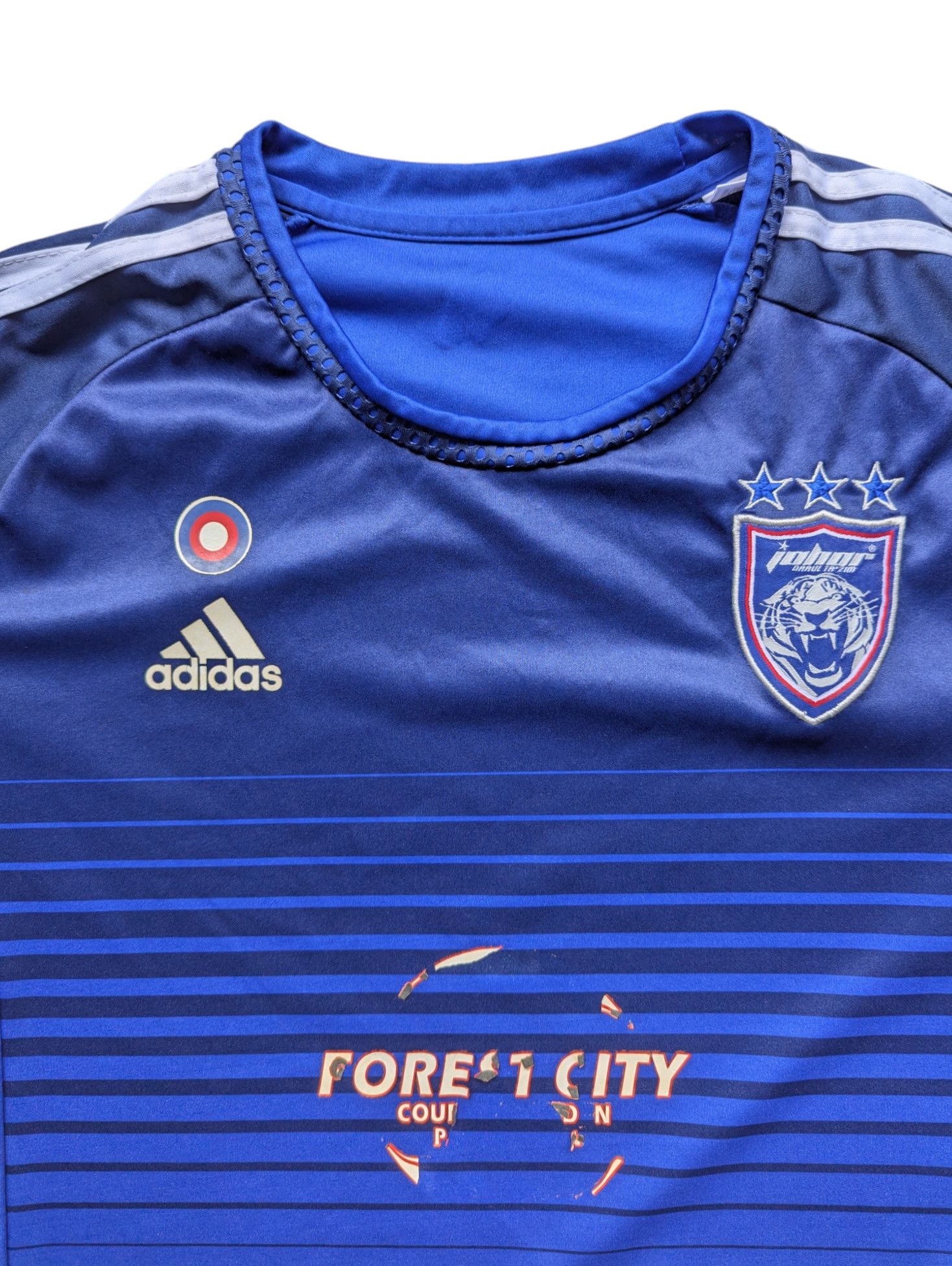 Other ADIDAS JOHOR JDT FC 2016 HOME FOOTBALL SHIRT SOCCER Size US M / EU 48-50 / 2 - 2 Thumbnail