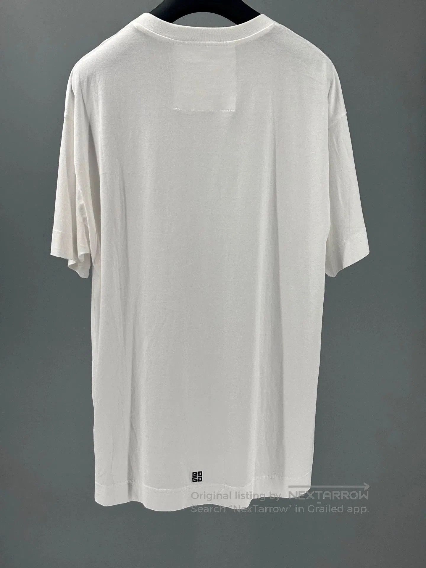 Givenchy givenchy men's white t-shirt with logo. Size US S / EU 44-46 / 1 - 3 Thumbnail