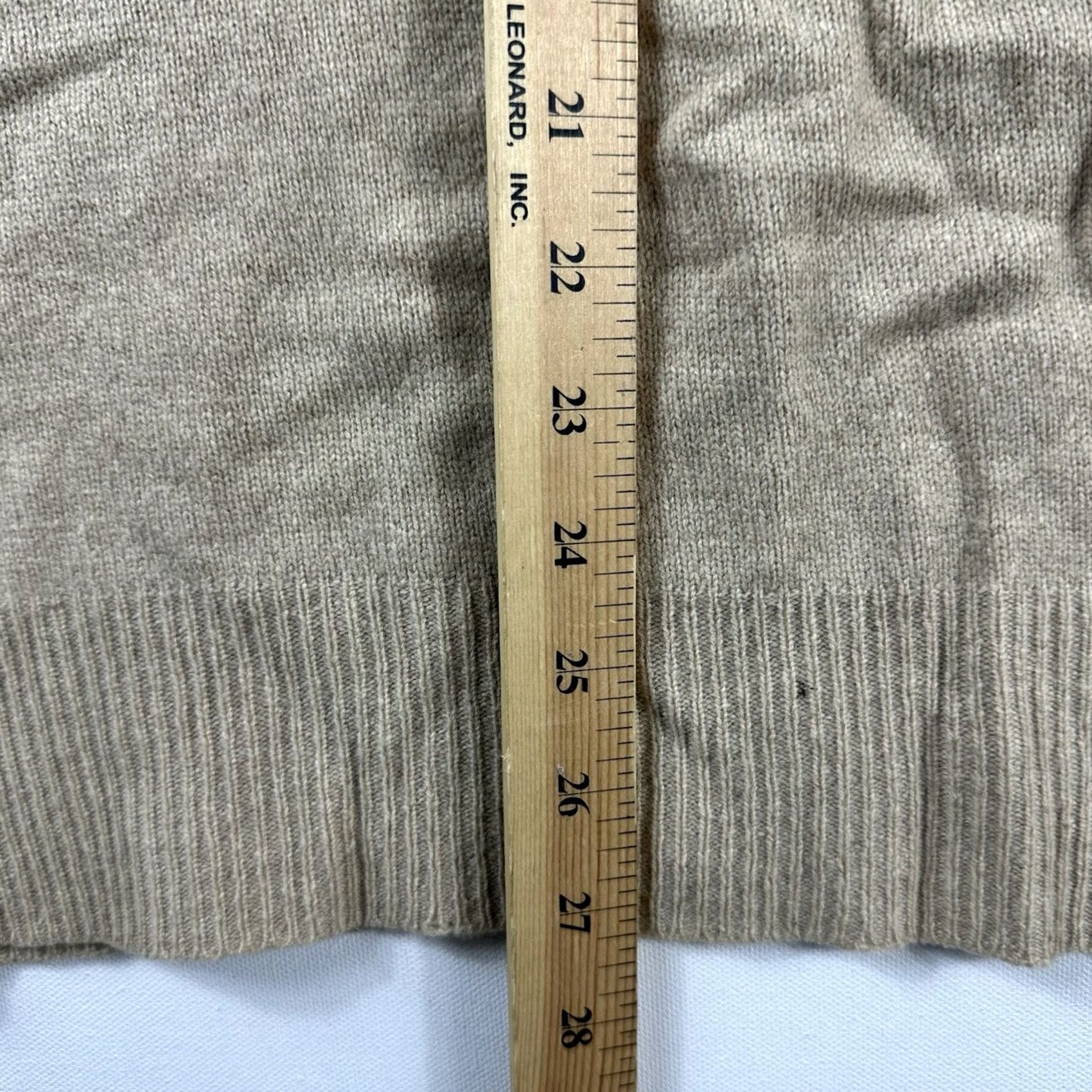 Vintage Vintage Racquet Club Cashmere Sweater Men Large Brown V Neck Size US L / EU 52-54 / 3 - 7 Thumbnail
