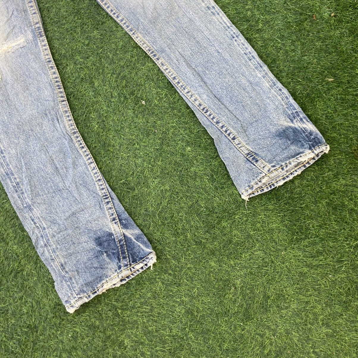 If Six Was Nine RODEO CROWNS RIPPED BOOTCUT JEANS Size 29" - 5 Thumbnail