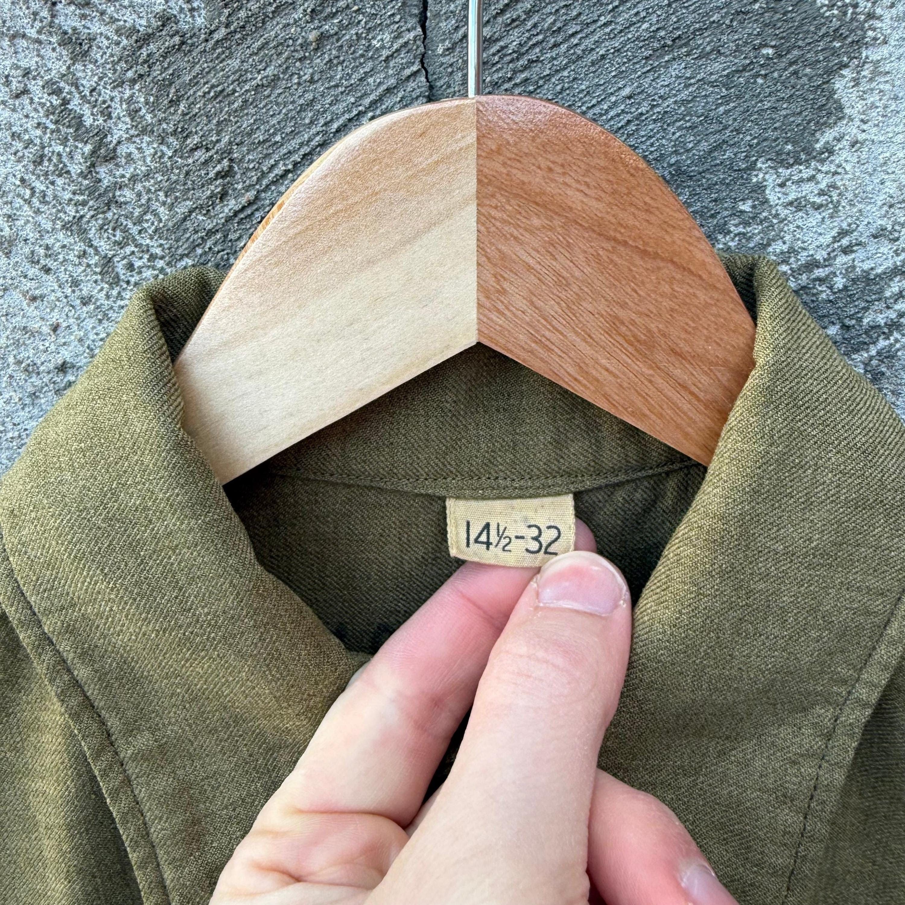 Vintage 40's US Military Tan Khaki Patched Button Down Shirt Size US M / EU 48-50 / 2 - 5 Thumbnail