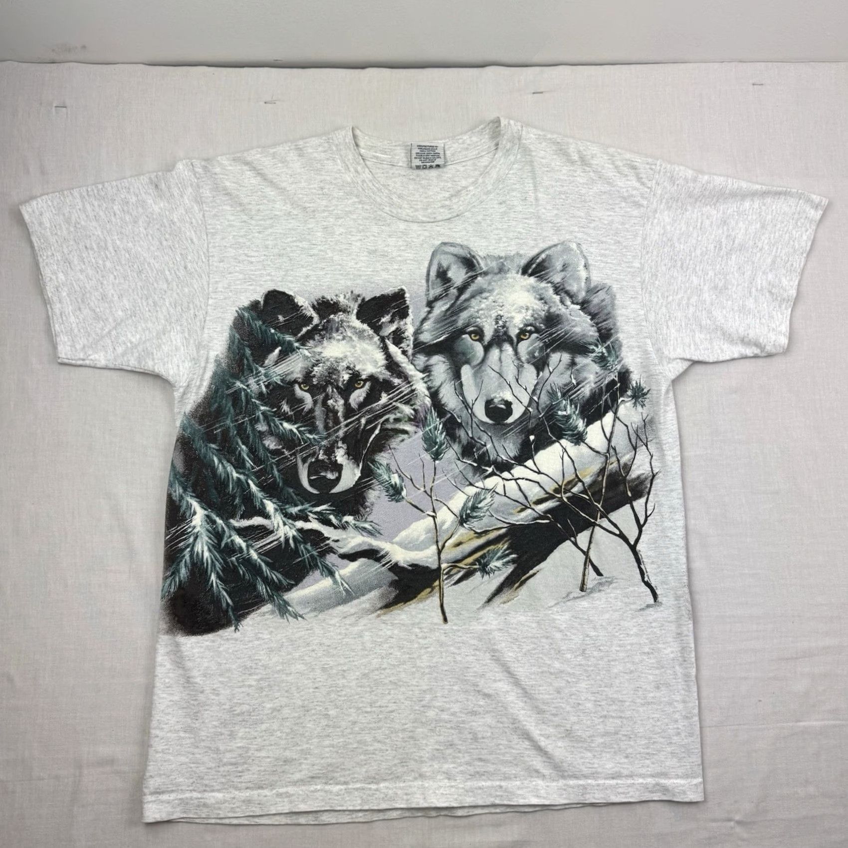 Vintage VINTAGE Wolf Nature T Shirt Adult XL All Over Print Animals Forest Snow 90s USA Shirt Mens XL Gray 90s Animals Nature Victoria? Size US XL / EU 56 / 4 - 2 Thumbnail