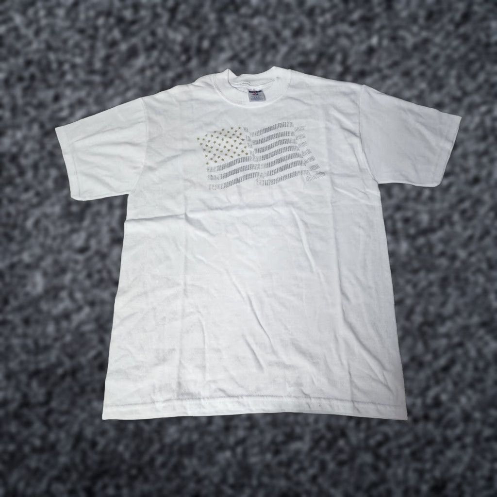 Fruit Of The Loom Retro Adult M Embellished American Flag White Grandma T Shirt Patriotic Nike Size US M / EU 48-50 / 2 - 1 Thumbnail