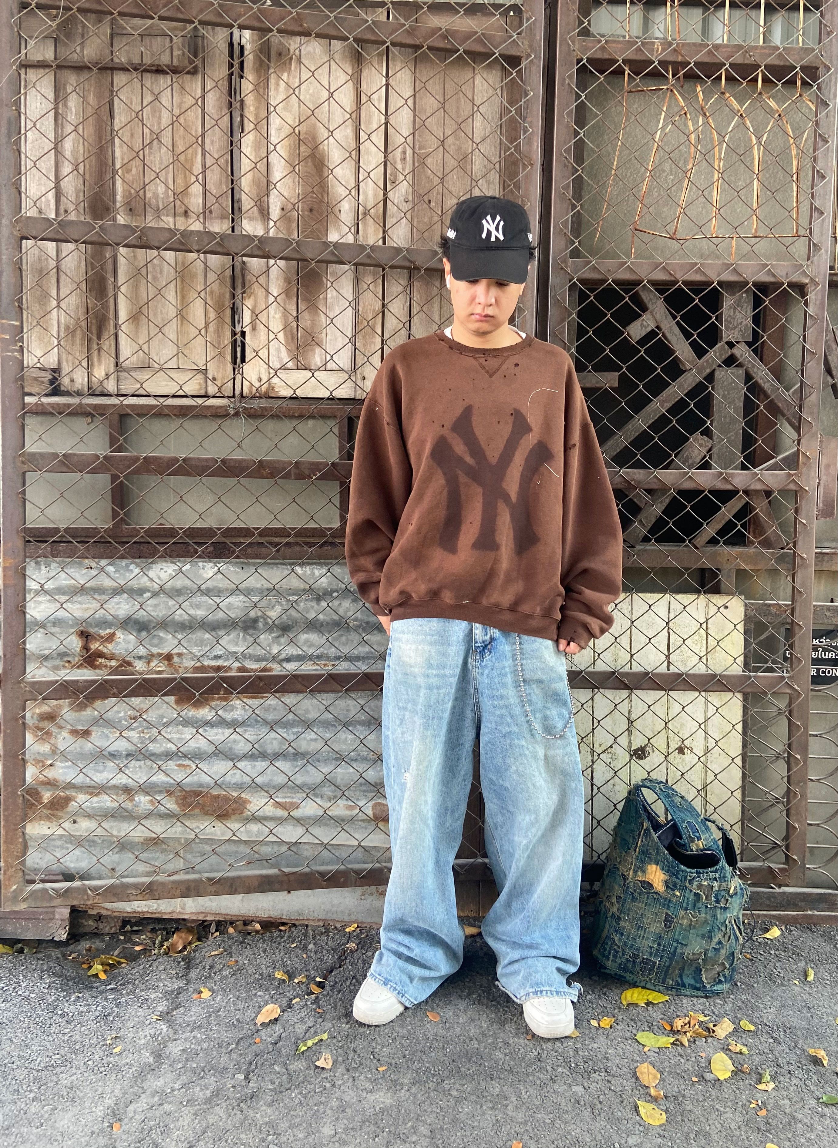 Vintage RUSSELL FADED DISTRESSED THRASHED CREWNECK Size US XL / EU 56 / 4 - 5 Thumbnail