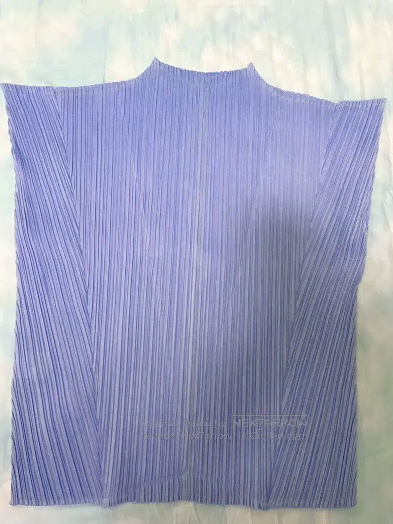 Issey Miyake Issey Miyake size:3 Light Blue Pleated Top Size S / US 4 / IT 40 - 1 Thumbnail