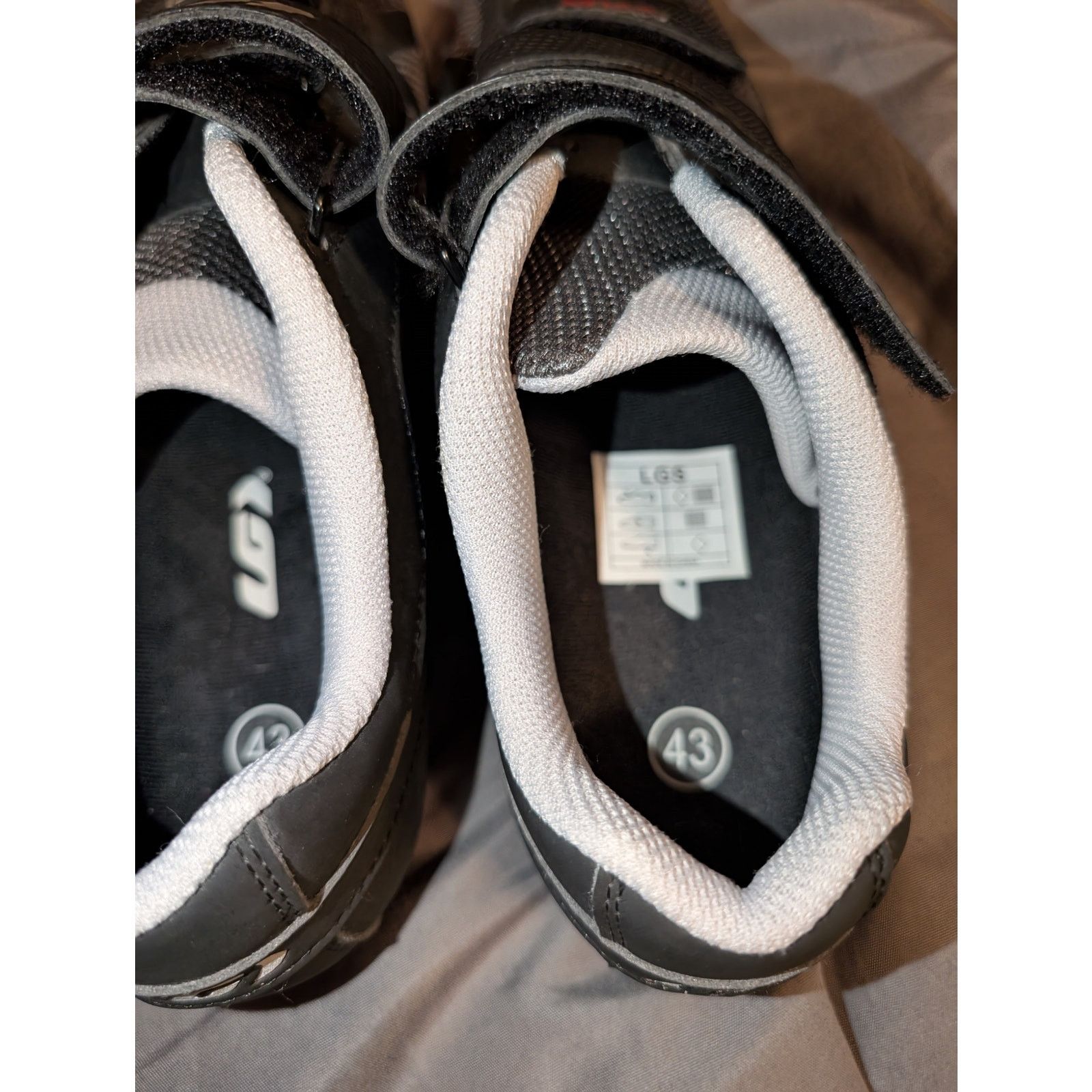 PEARL iZUMi Louis Garneau HRS-80 Multi Airflex 9.5 43 Cycling Shoes Size US 9.5 / EU 42-43 - 4 Thumbnail