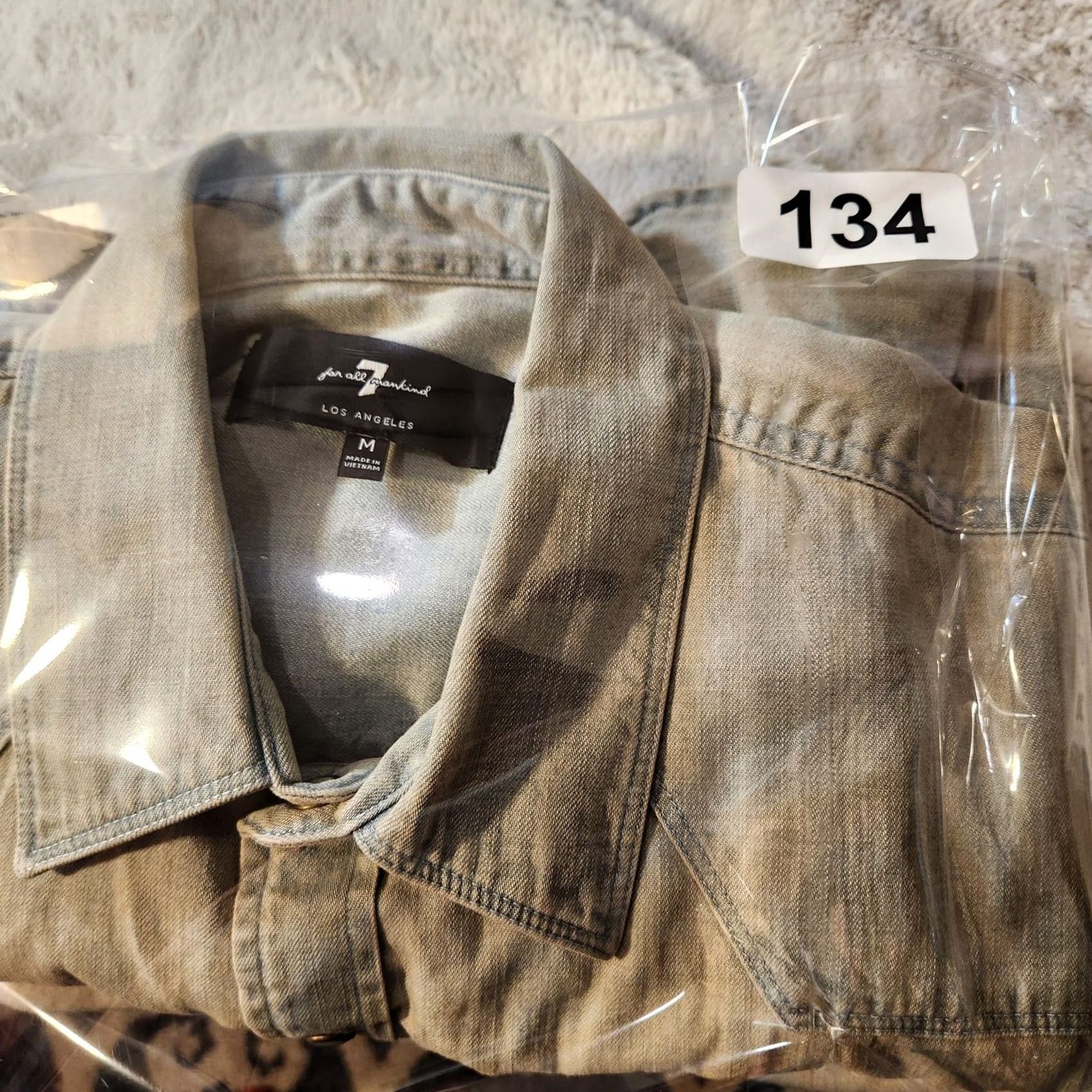 7 For All Mankind 7 For All Mankind Shirt Mens Medium Light Blue Western Snap Button Cotton Denim Shirt Mens Medium Light Blue Western Snap Button Cotton Denim Size US M / EU 48-50 / 2 - 8 Thumbnail