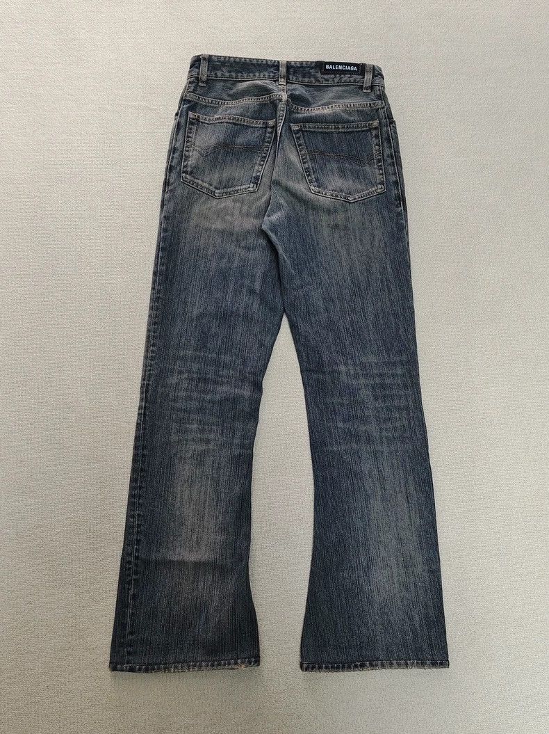 Balenciaga Balenciaga size xs 23fw Bootcut Slightly Raised Denim Pants Size US 28 / EU 44 - 2 Thumbnail