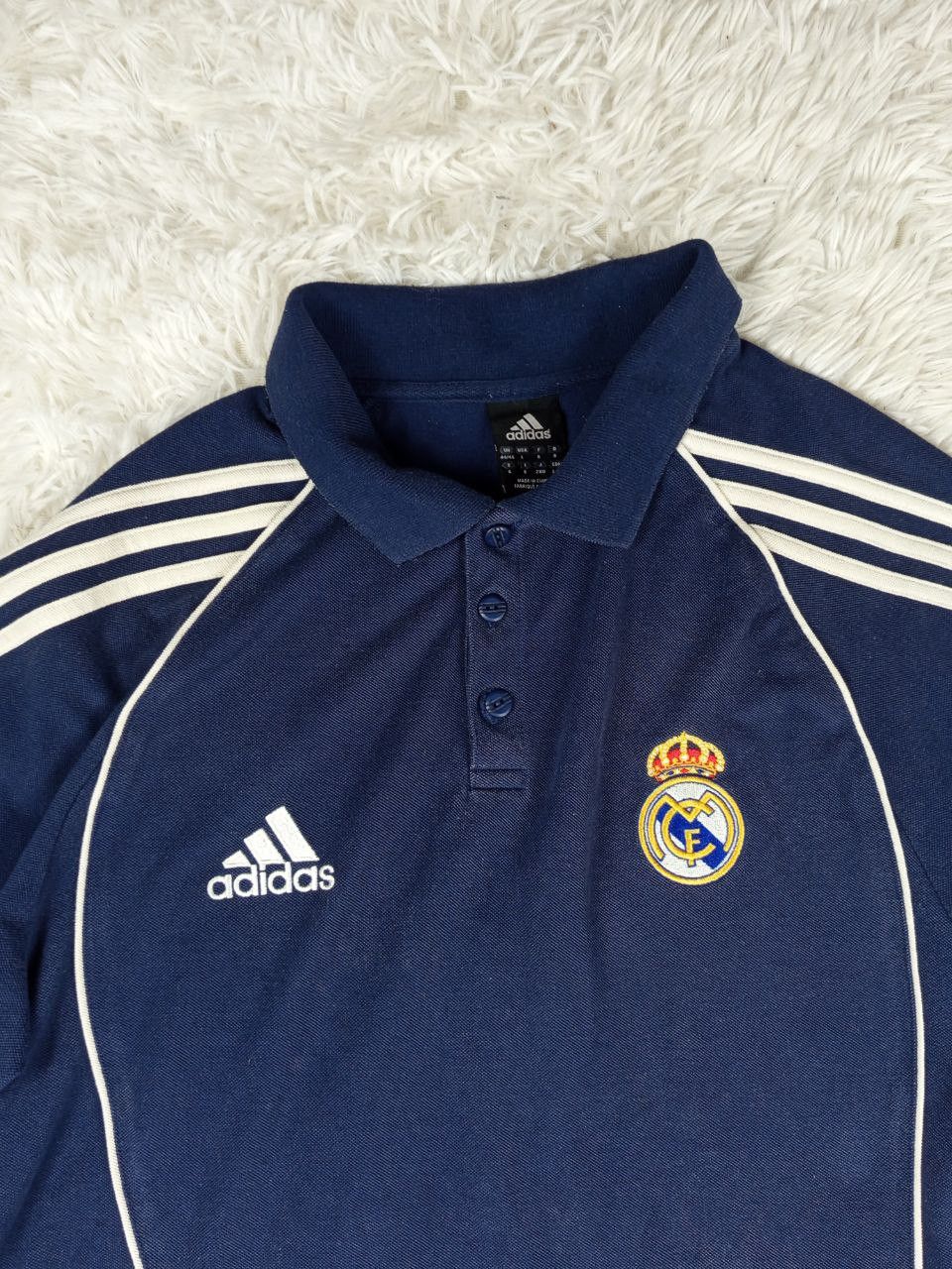 Vintage Vintage Real Madrid Adidas Soccer Jersey 2005 Size US L / EU 52-54 / 3 - 4 Thumbnail