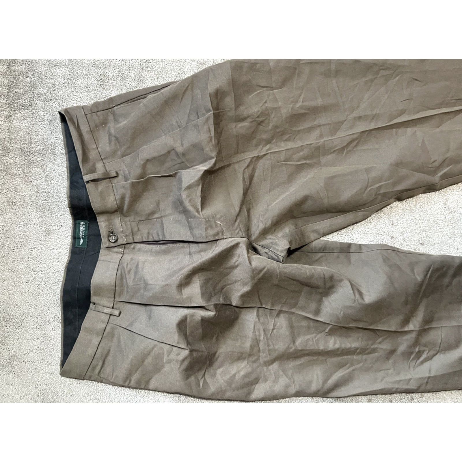 Dockers DOCKERS Pants Khaki Men’s Straight Leg Size 38 EUC 38x30 Brown Pleated Front Vintage No 30 Inseam Mens Size US 38 / EU 54 - 4 Thumbnail