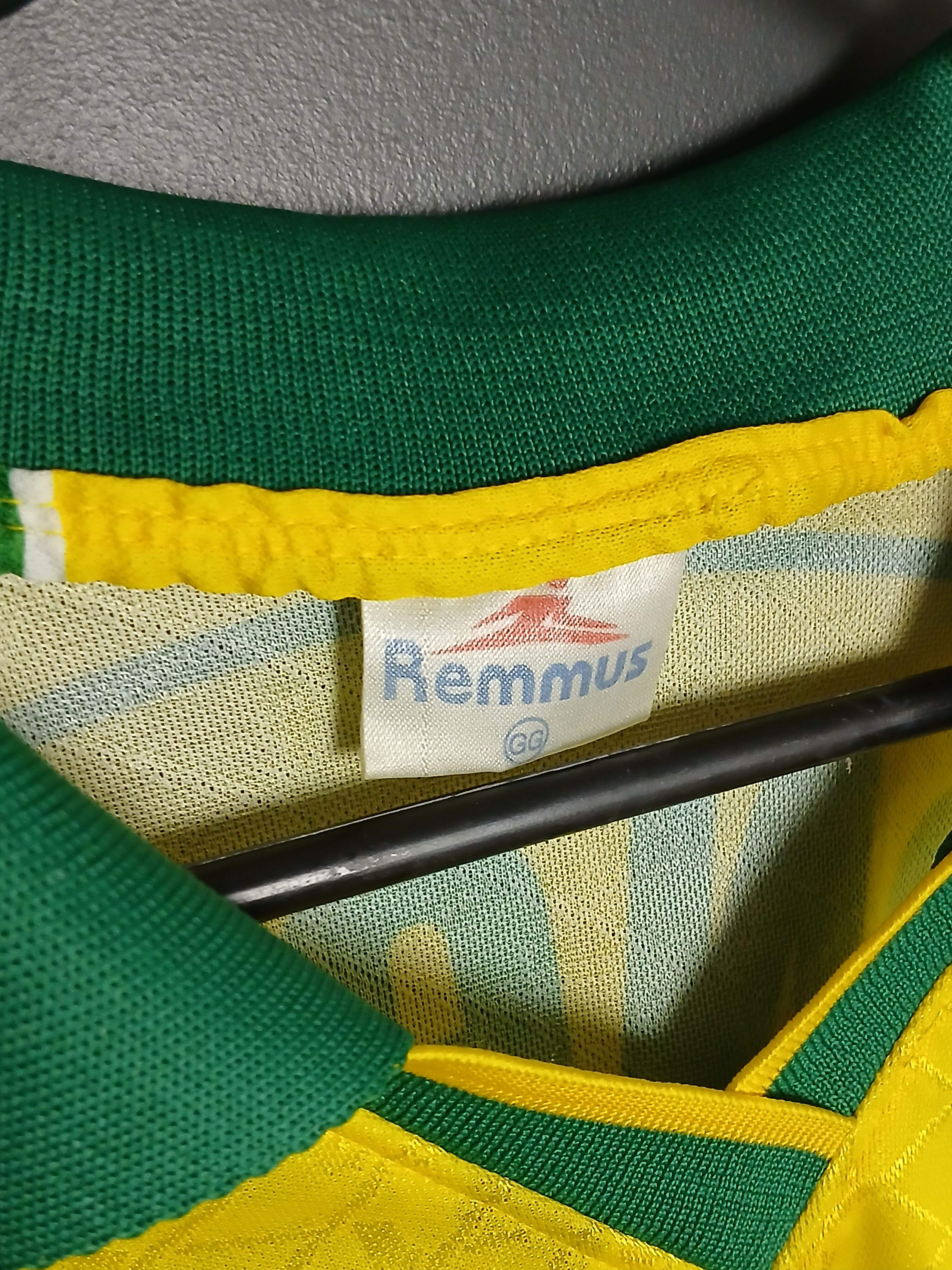 Vintage Brazil National Football Team Ronaldo Jersey T-Shirt Size US XXL / EU 58 / 5 - 13 Thumbnail