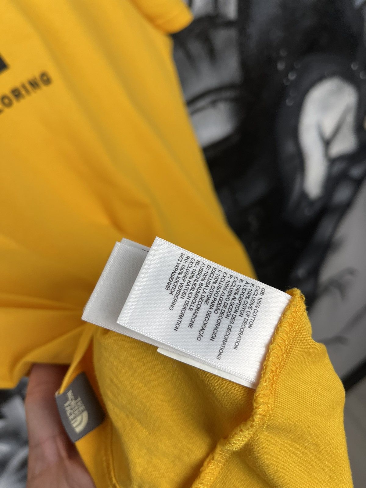 The North Face The North Face Yellow T- Shirt Big logo Men’s Size XL Size US XL / EU 56 / 4 - 11 Thumbnail
