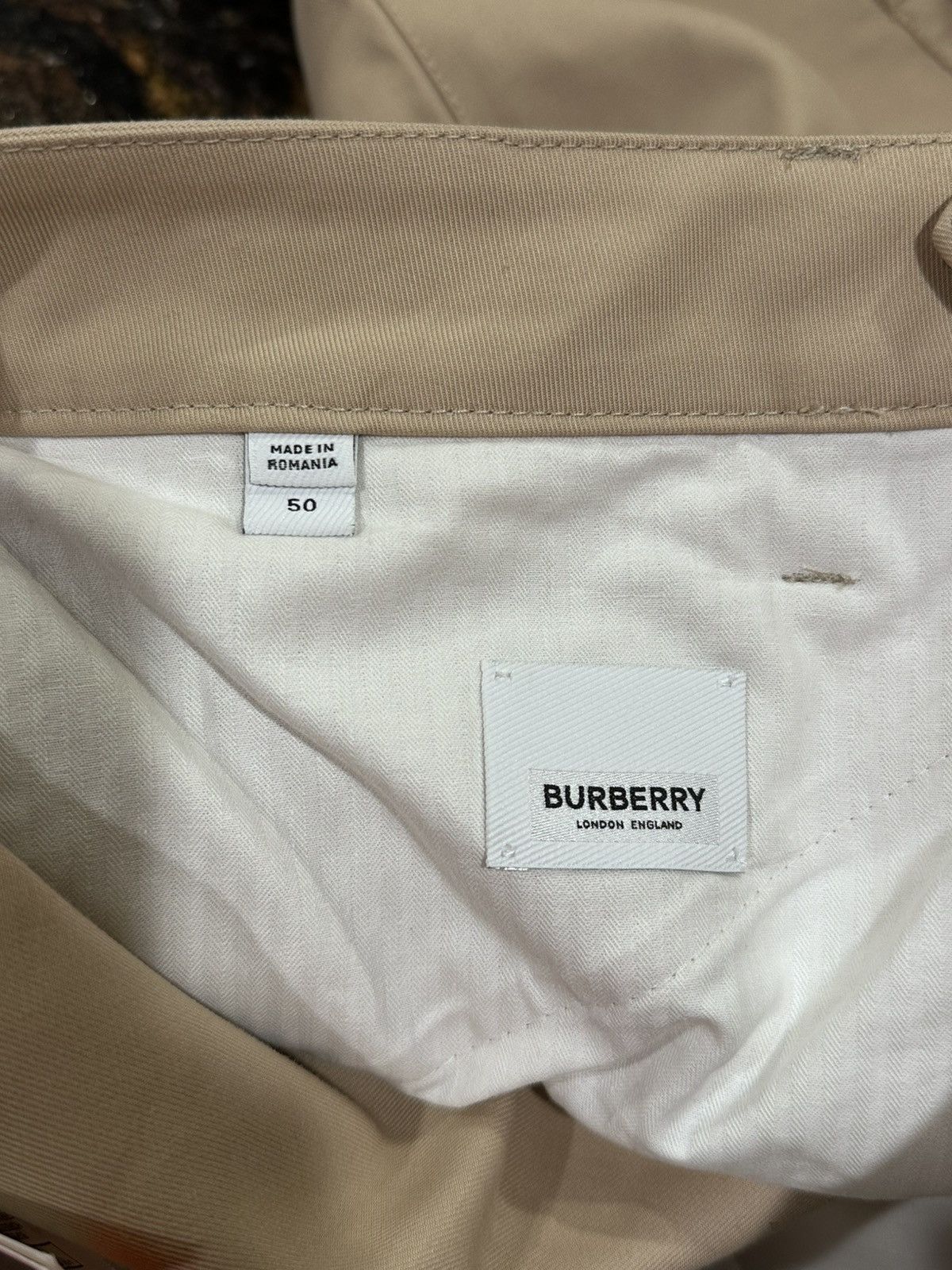 Burberry Burberry Embroidered Logo Tactical Tan Carmelo Cargo Pants Size US 33 - 13 Thumbnail