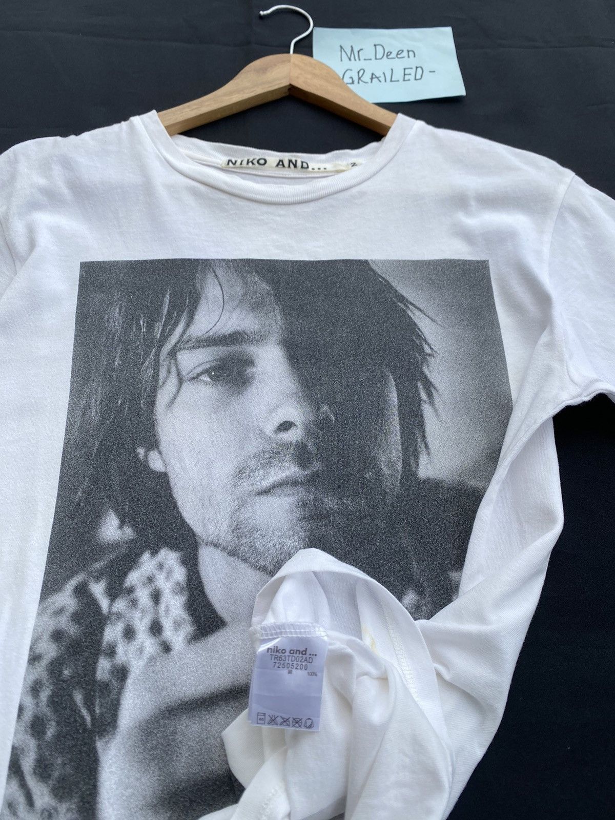Japanese Brand Rare Vtg Niko and x Kurt Cobain Printed Tshirt Size US S / EU 44-46 / 1 - 11 Thumbnail