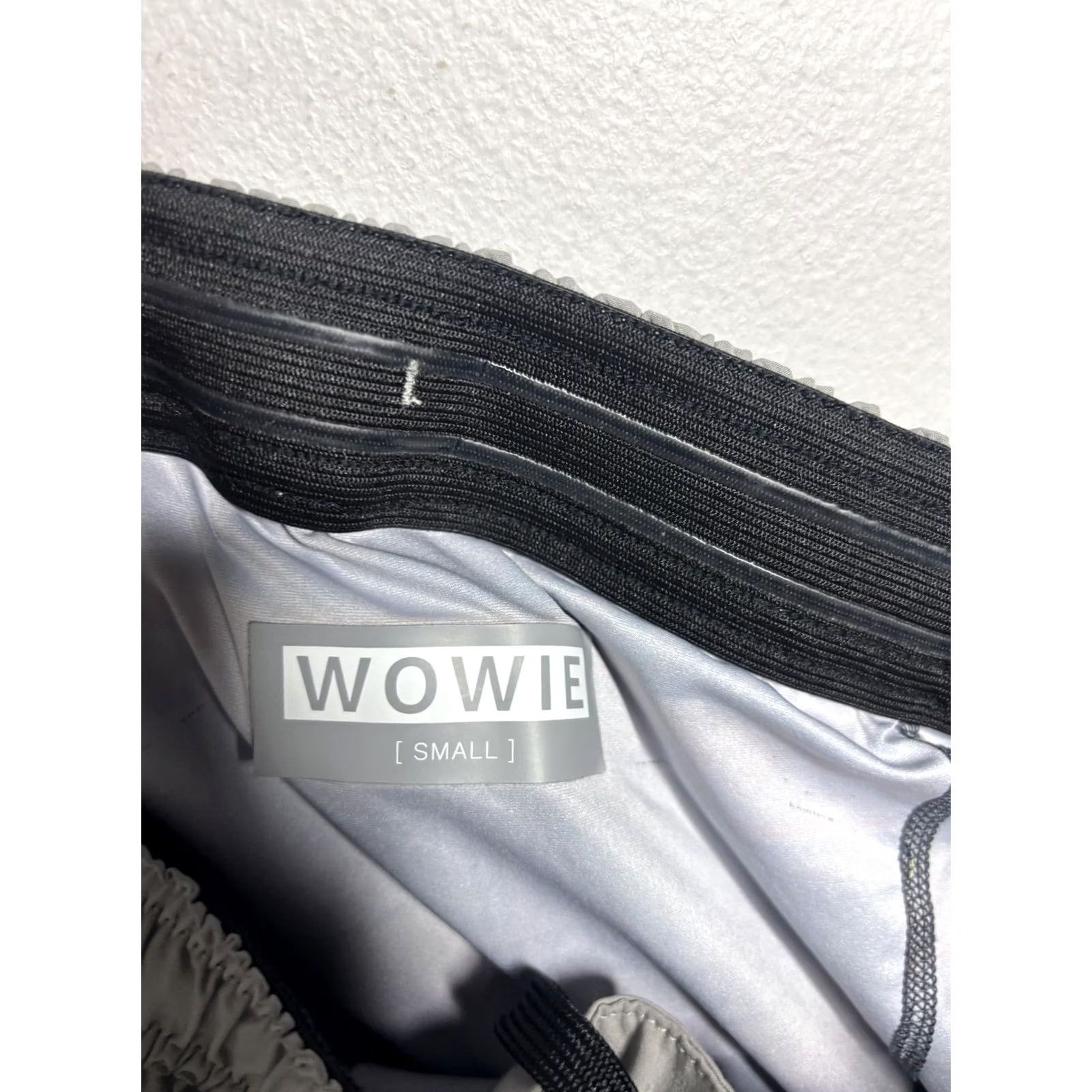 Vintage WOWIE Mens Shorts S Small Gray Athletic Running Gym Training Drawstring Lined Split Hem Size US 29 - 6 Thumbnail