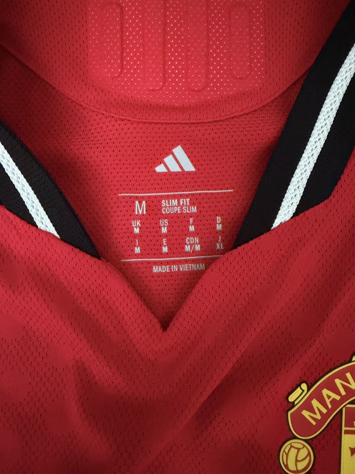 Adidas Manchester United Bruno Fernandes Player Version Jersey Size US M / EU 48-50 / 2 - 2 Thumbnail