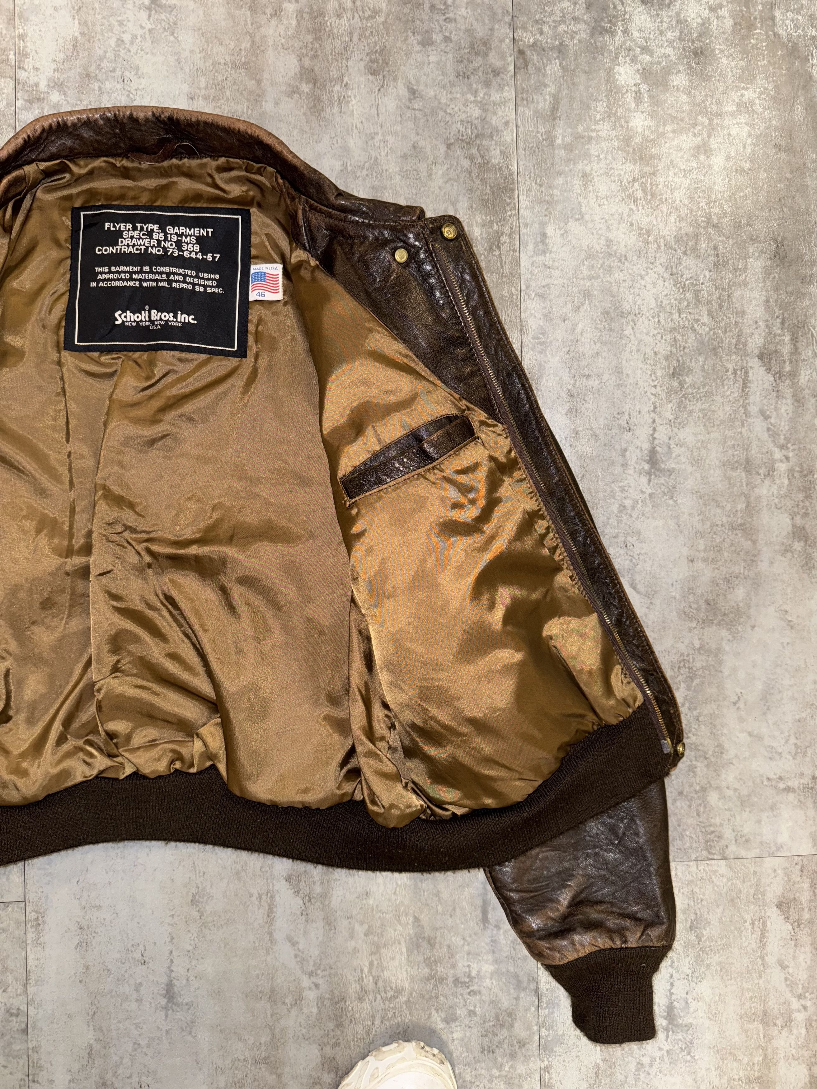 Schott Schott Goatskin aviator Type A-2 mod. 230F, size 46USA Size US L / EU 52-54 / 3 - 17 Thumbnail