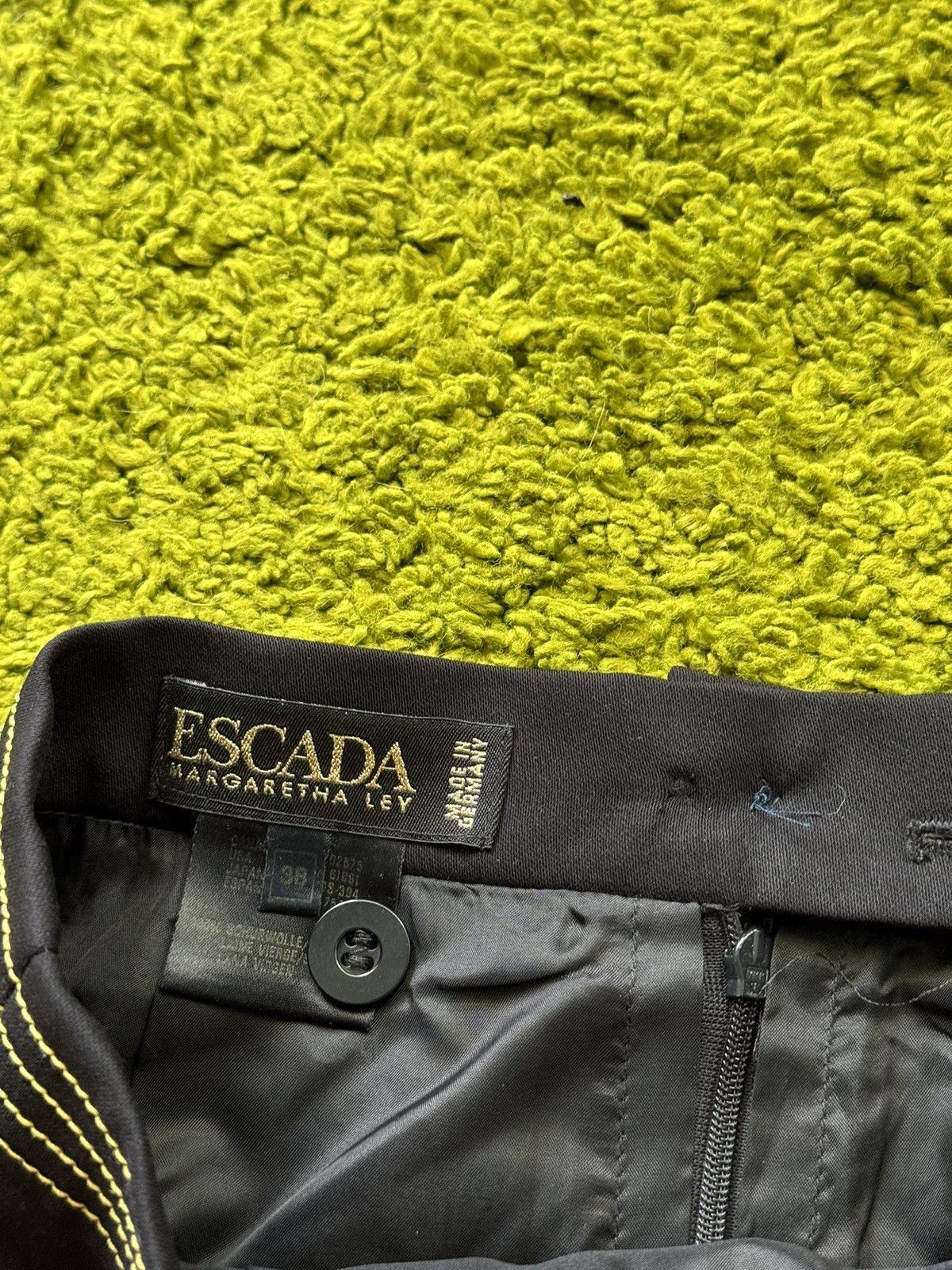Escada × Escada Sport × Vintage Escada 90s vintage wool midi skirt Size 26" / US 2 / IT 38 - 5 Thumbnail