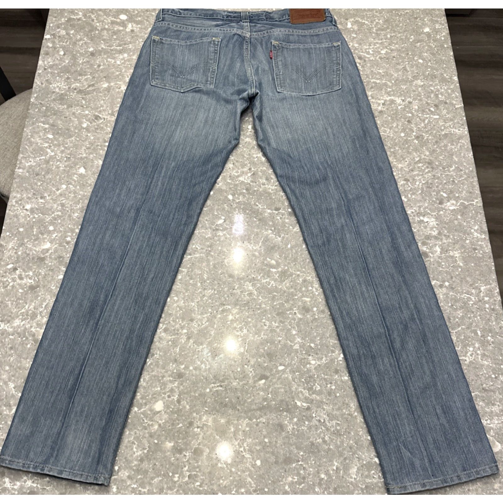 Denime Levi’s 511 Jeans Skinny Fit 34x32 Blue Wash Denim Cotton Blend Stretch Zip Pocket 5-Pocket Men Regular Size Type: Jeans Size US 34 / EU 50 - 2 Thumbnail