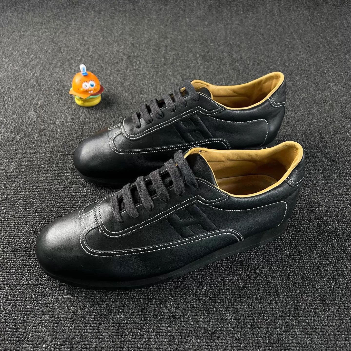 Hermes Hermes Black Men's Sneakers 43.5 HB6015 Size US 10.5 / EU 43-44 - 1 Thumbnail