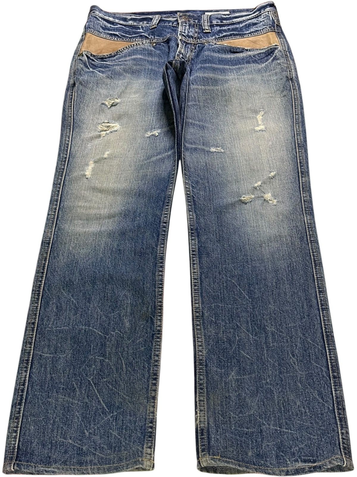 Japanese Brand Vintage Japanese Brand Mud Wash Distressed Jeans Size US 32 / EU 48 - 1 Thumbnail