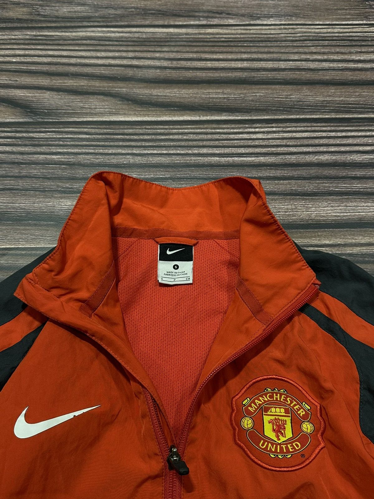 Nike × Vintage Vintage Cloaks Nike Soccer football team Manchester United Size US S / EU 44-46 / 1 - 6 Thumbnail