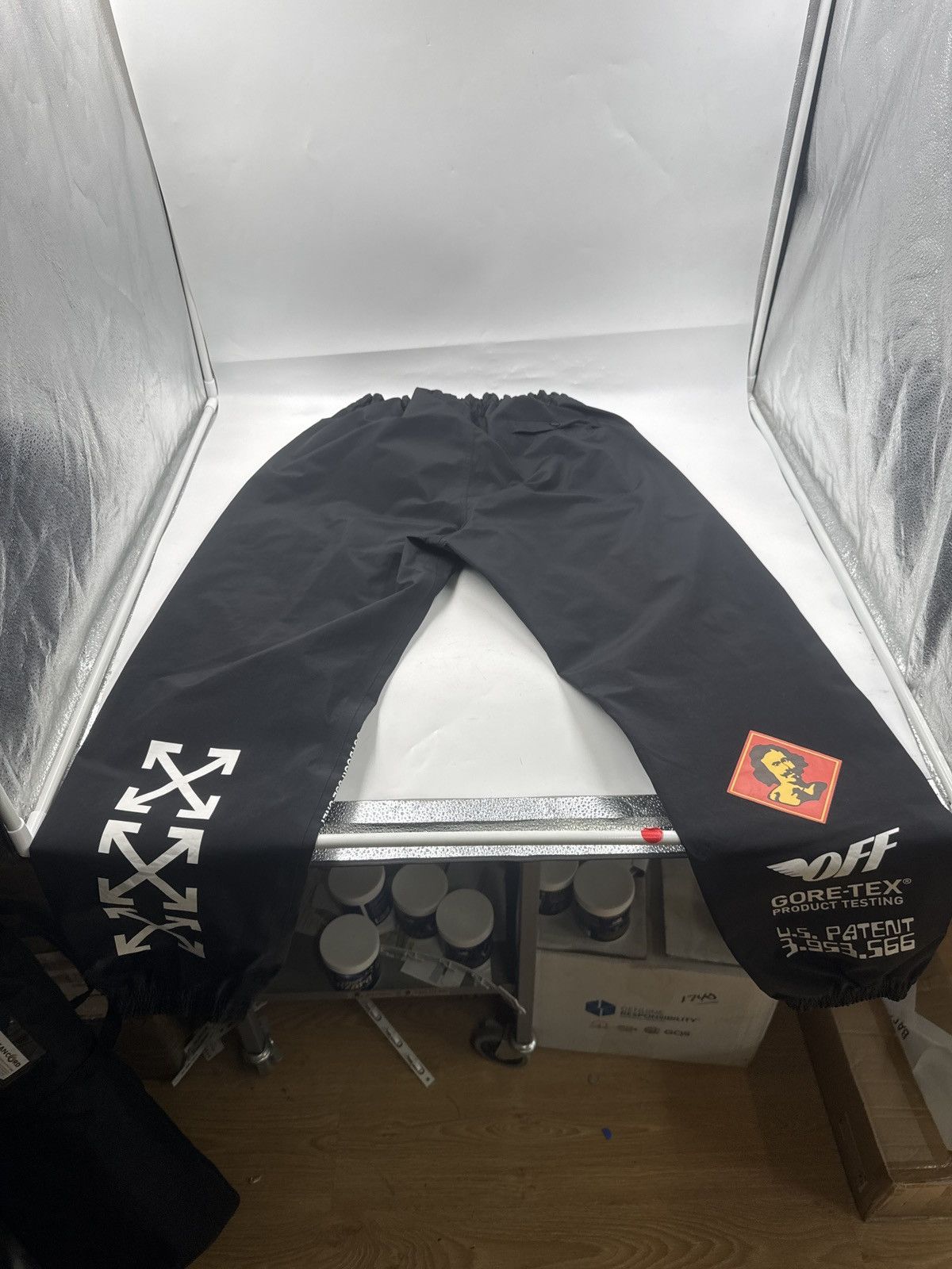 OFF-WHITE 18AW GORE-TEX TRACK PANTS