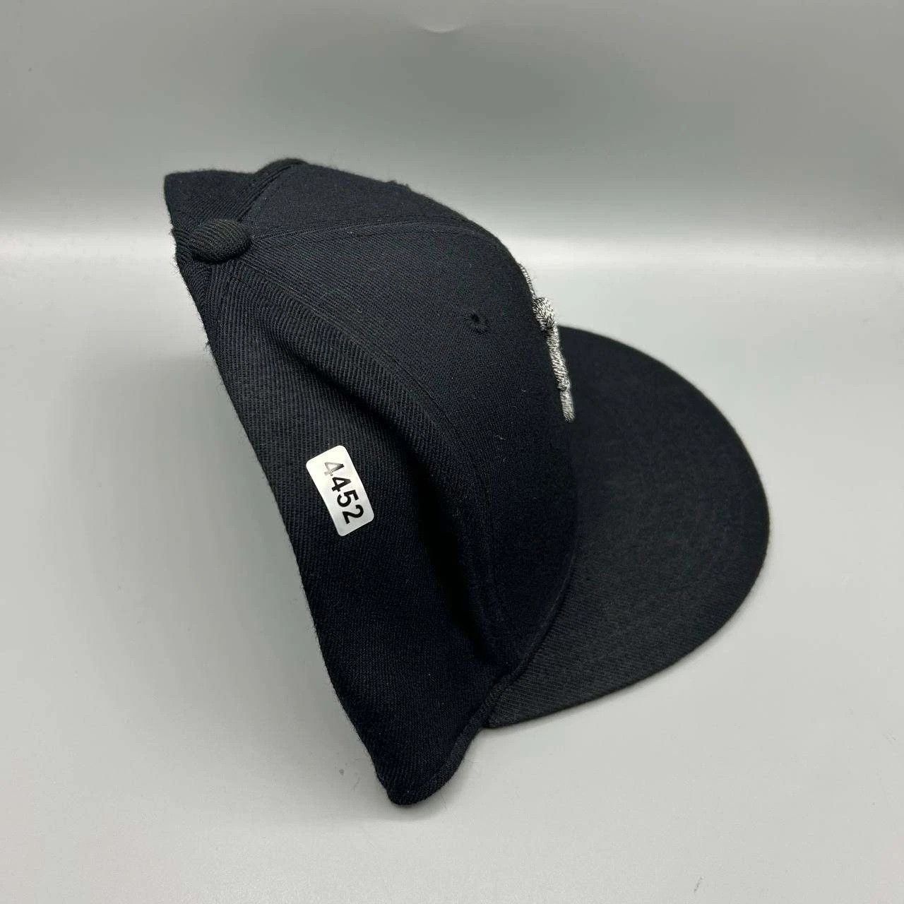 Other Krew Hat Men 7 1/4 - 7 5/8 Black 210 Fitted by Flexfit Cap Size ONE SIZE - 8 Thumbnail
