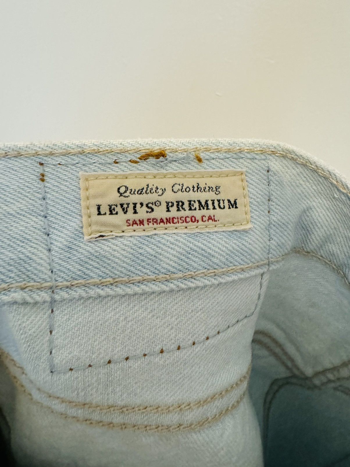 Levi's Levi's® Premium 501® Skinny Women’s Jeans Size W27 L26 Size 27" / US 4 / IT 40 - 8 Thumbnail