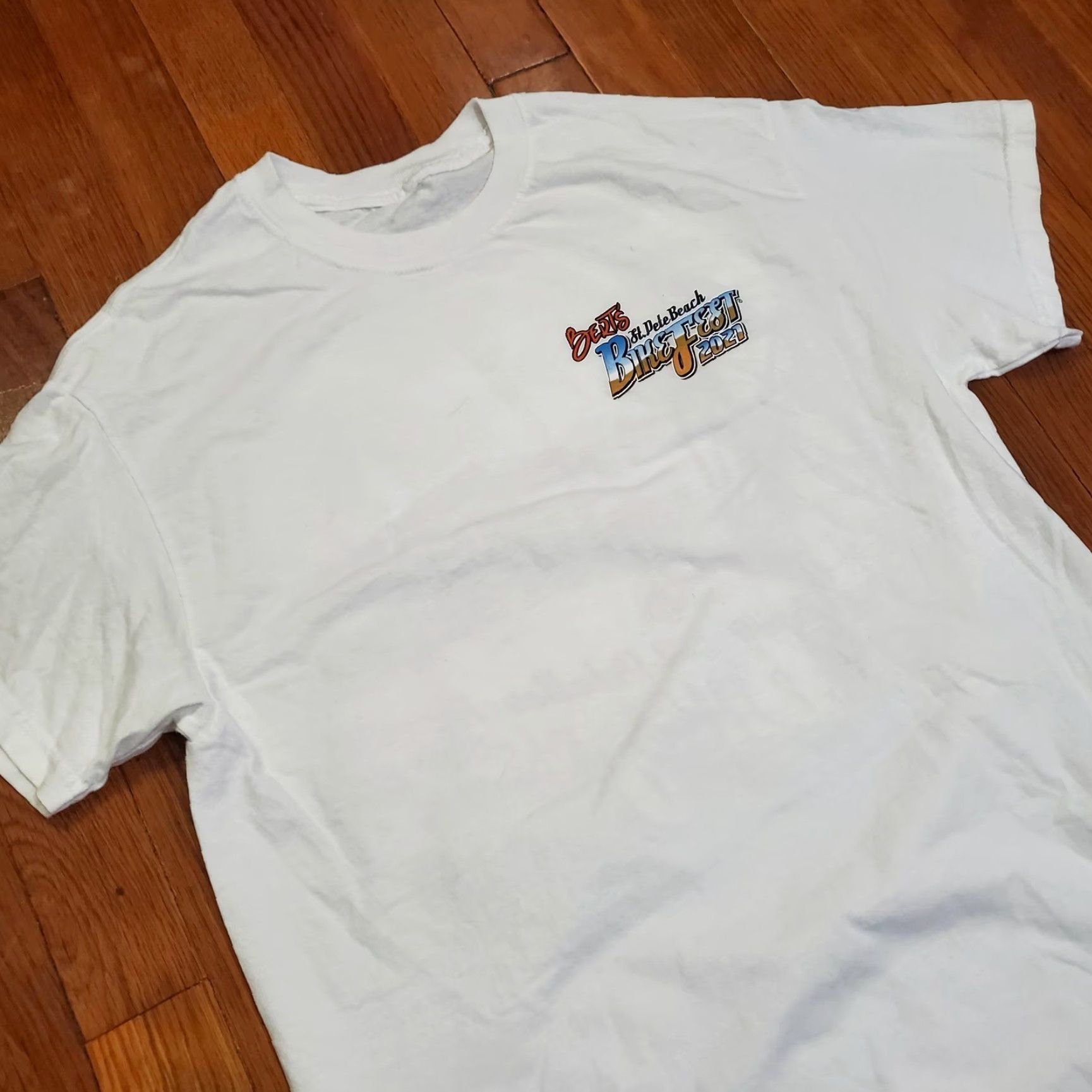 Harley Davidson VINTAGE Bert's St Pete Beach Bike Fest Shirt Mens Large White Harley-Davidson 2021 Size US M / EU 48-50 / 2 - 4 Thumbnail
