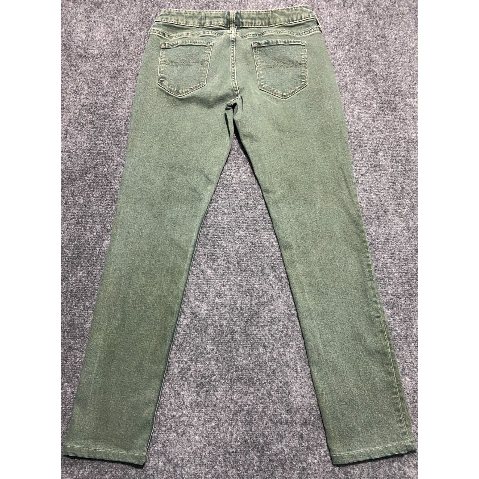 Vintage Arizona Jeans Jeans Skinny 28x28 Junior 5 Olive Green Low Rise Stretch 5-Pocket Womens Juniors Denim Cotton Spandex Size 28" / US 6 / IT 42 - 2 Thumbnail