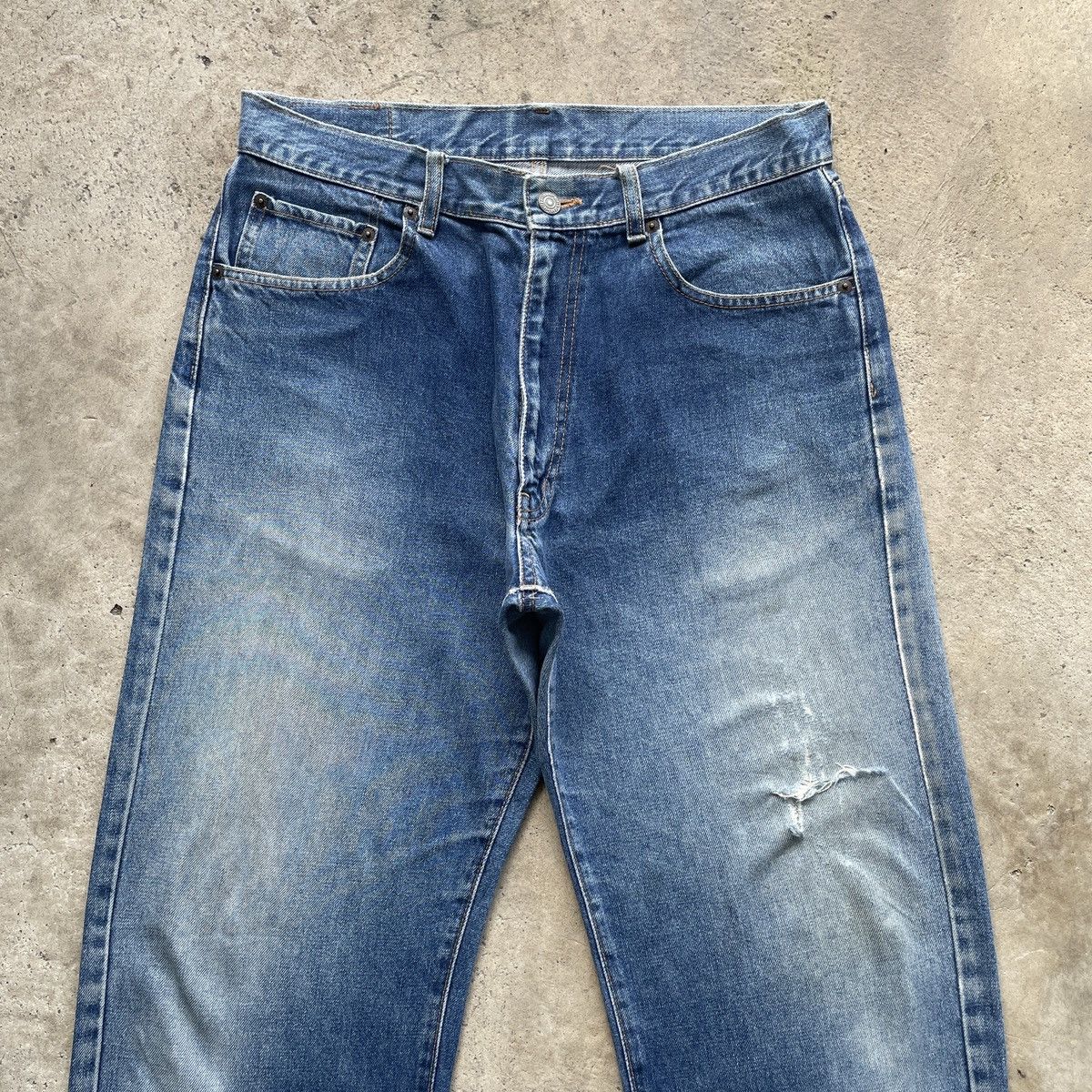 Japanese Brand Vintage Japanese Faded Denim Distressed Jeans Pants W32 Size US 32 / EU 48 - 3 Thumbnail