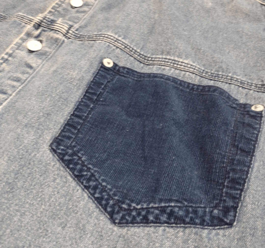 Tommy Hilfiger Vintage Tommy Hilfiger denim shirt Size US L / EU 52-54 / 3 - 3 Thumbnail