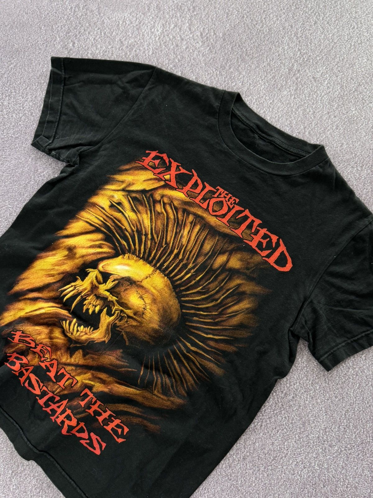 Band Tees The Exploited total chaos 90s t shirt Size US L / EU 52-54 / 3 - 6 Thumbnail