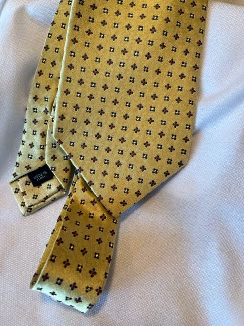 Jos. A. Bank Yellow Tie Silk Jos A Bank Made in Italy Subtle Pattern | Grailed