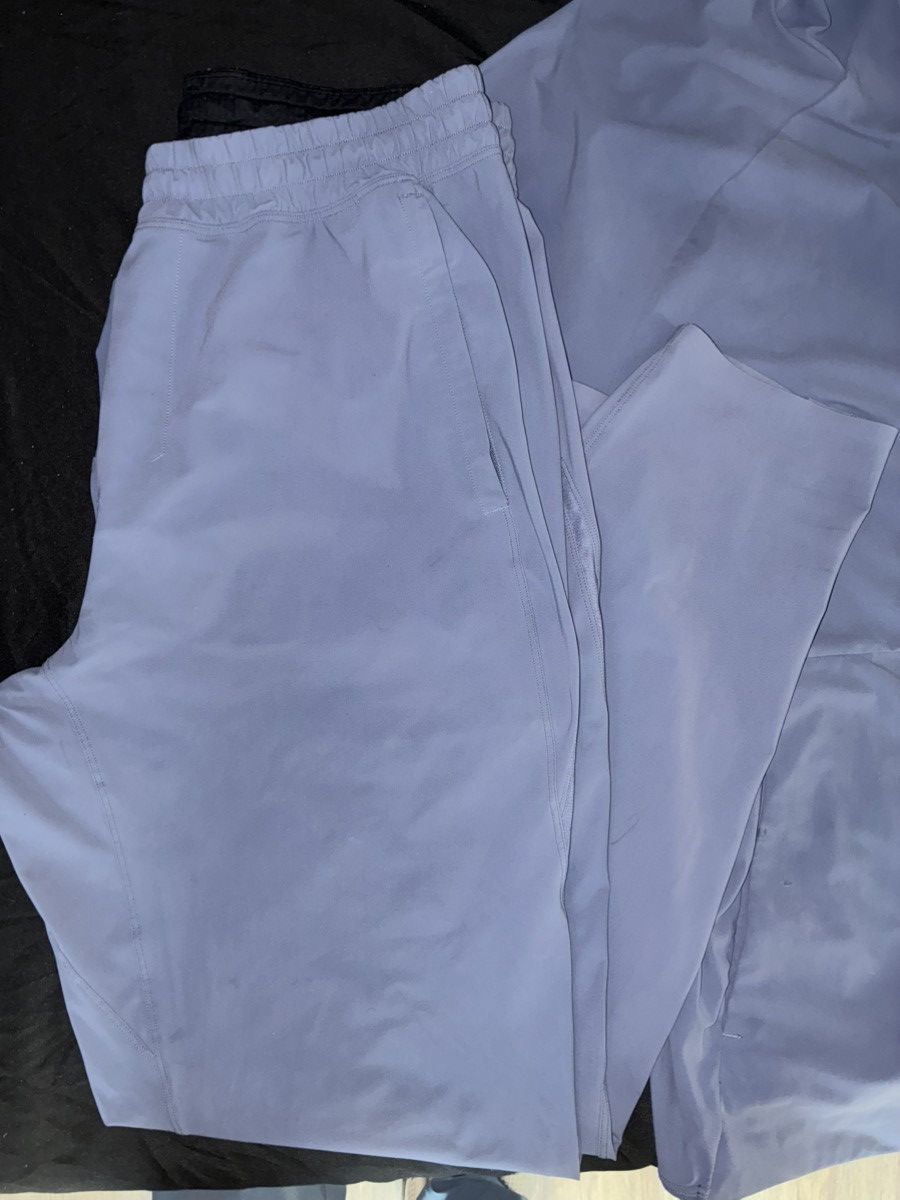 Alo *RARE* NOT STEEL BLUE LULULEMON PACEBREAKER SET “BLUE TWILL” Size US M / EU 48-50 / 2 - 2 Thumbnail