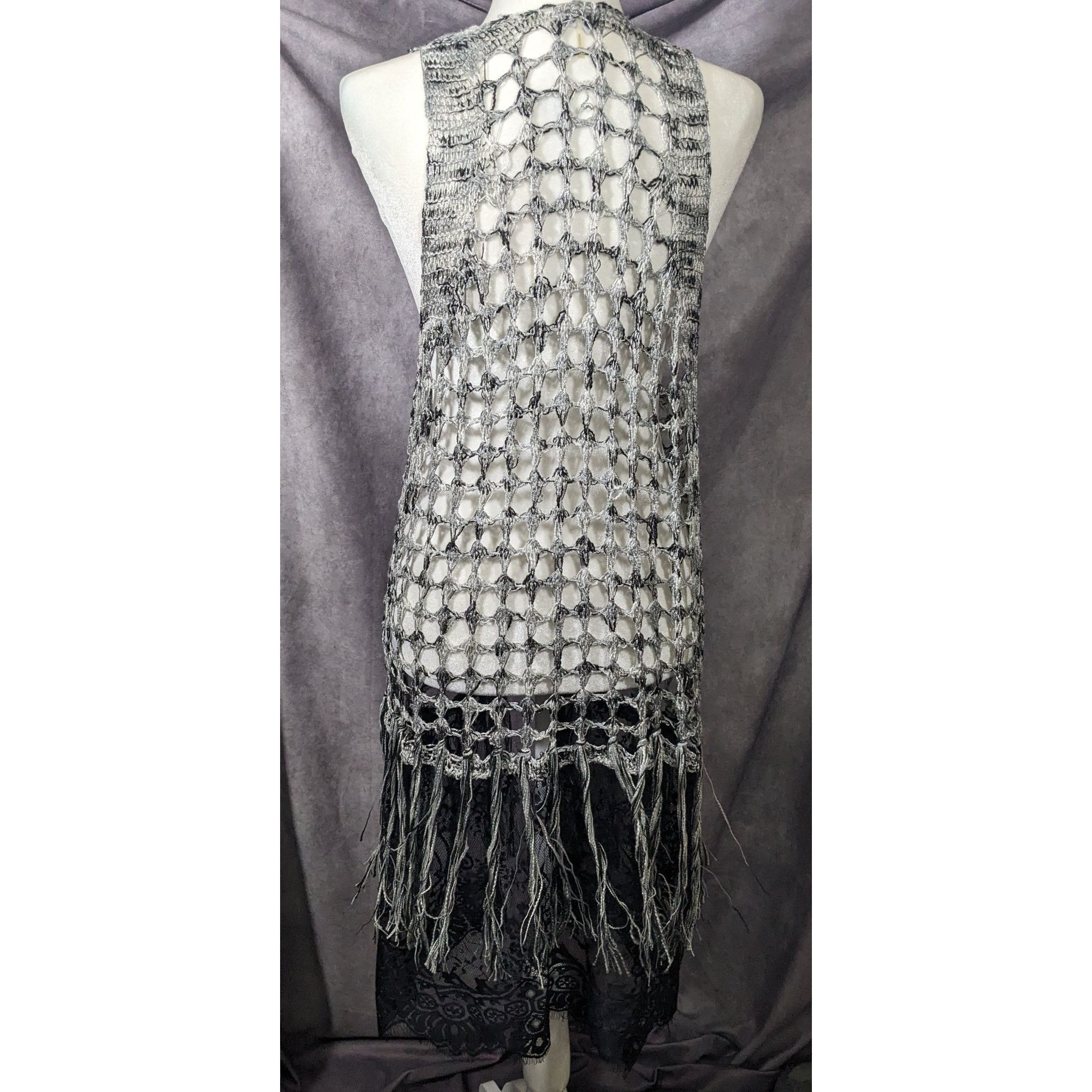 Other And'Or Knit Crochet Fringe Vest With Lace Details Size S/M Size S / US 4 / IT 40 - 14 Thumbnail