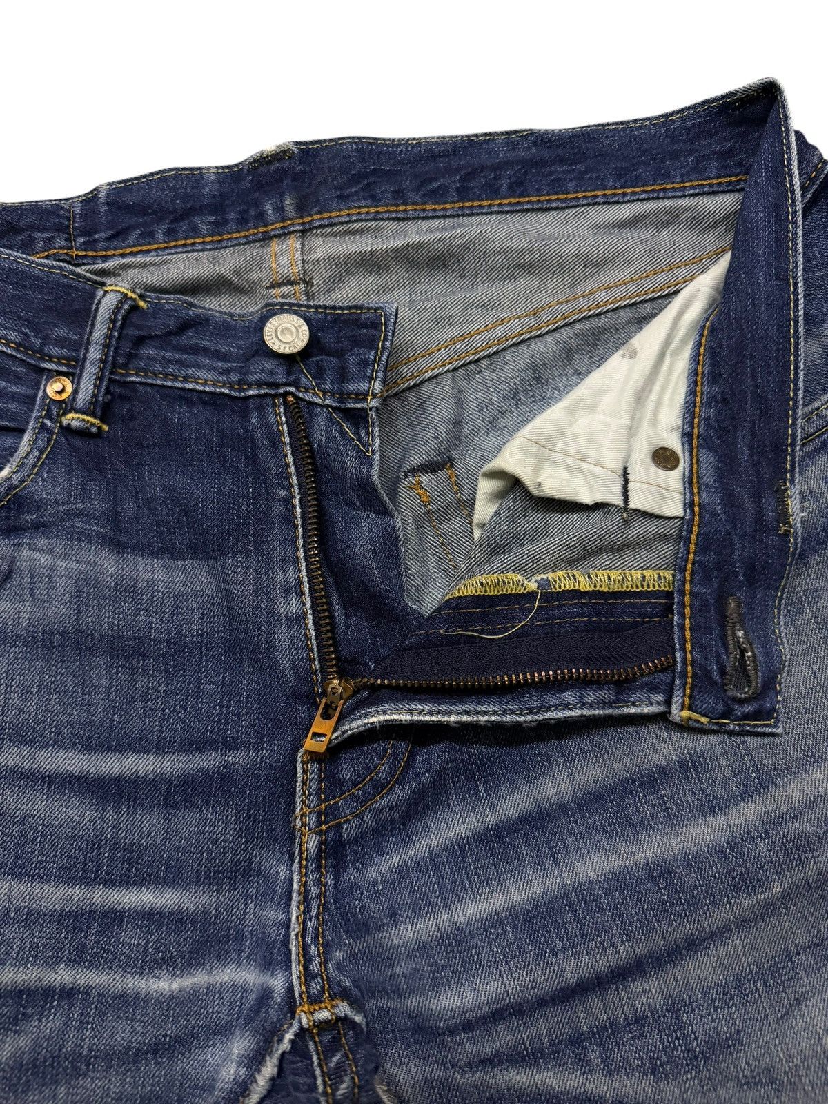 Levi's Vintage Levi’s 502 Denim Jeans | Slim Regular Straight | W33 Size US 33 - 9 Thumbnail