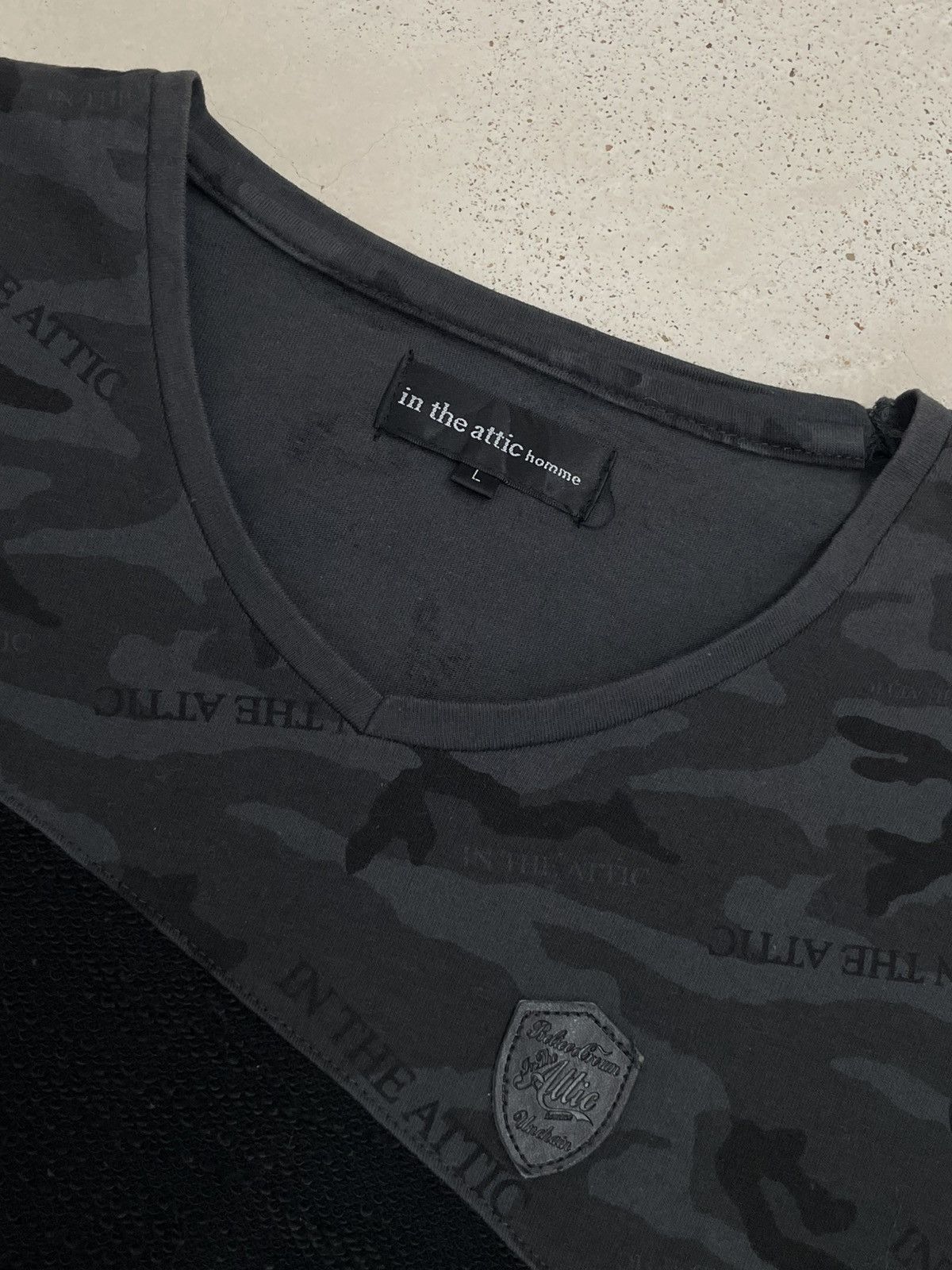 In The Attic × Japanese Brand In The Attic Homme Spellout Army Camo Design V Neck Size US L / EU 52-54 / 3 - 10 Thumbnail