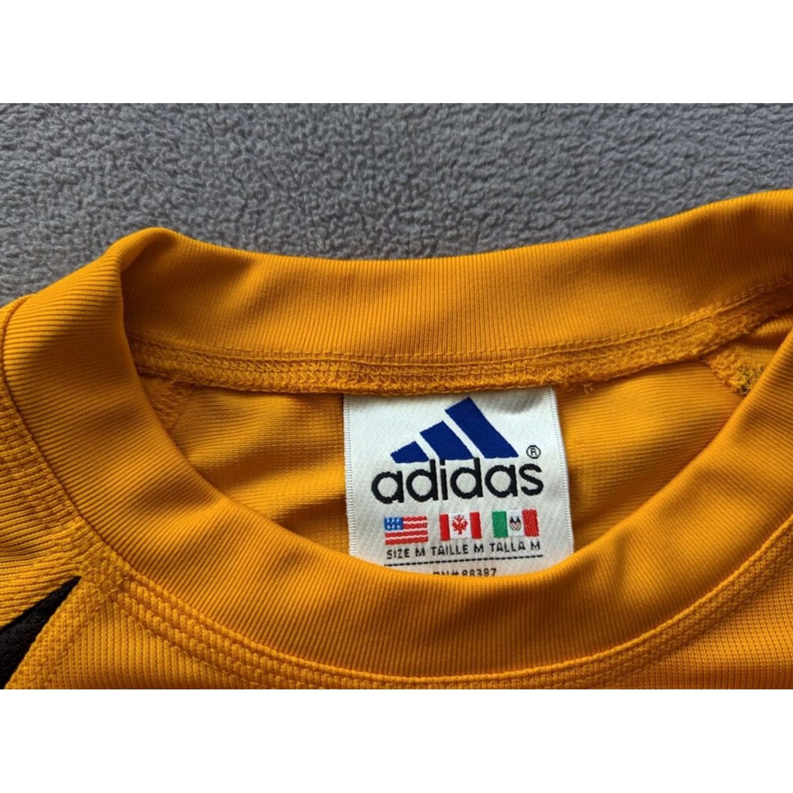 Adidas Vintage Adidas Shirt Mens M Orange 90s Size US M / EU 48-50 / 2 - 3 Thumbnail