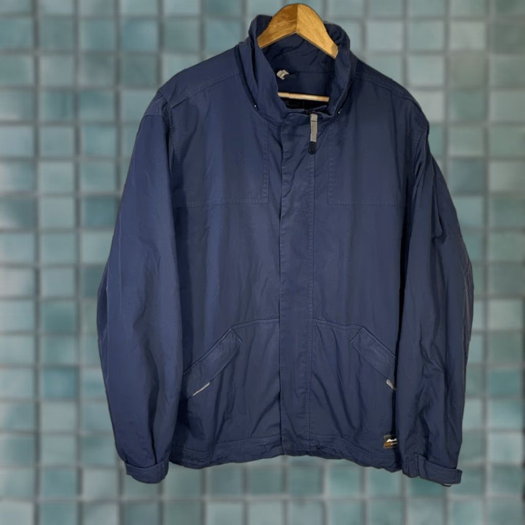 Eddie Bauer VINTAGE Eddie Bauer Weatheredge Jacket Mens Large Blue Winter Snow Ski Coat HOODless (NO HOOD) Anorak Regular Size L Blues Skiing Adults Unisex Size US L / EU 52-54 / 3 - 1 Thumbnail