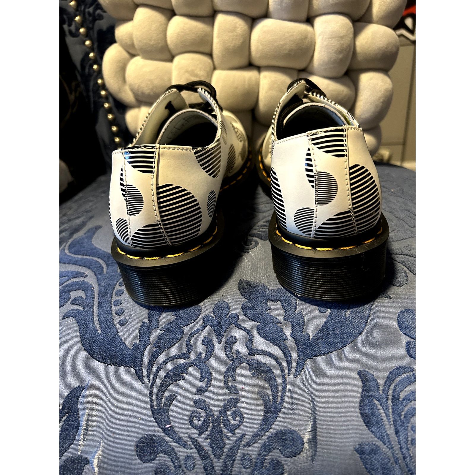 Dr. Martens Dr Martens Black & White Polka Dot Oxford size 6/EU 37 NWOT Size US 6 / IT 36 - 4 Thumbnail