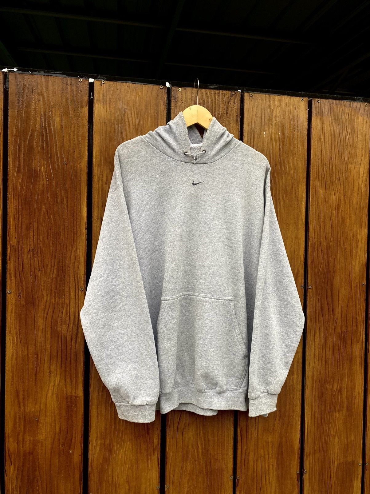 Nike VINTAGE NIKE CENTER SWOOSH Size US XL / EU 56 / 4 - 1 Thumbnail