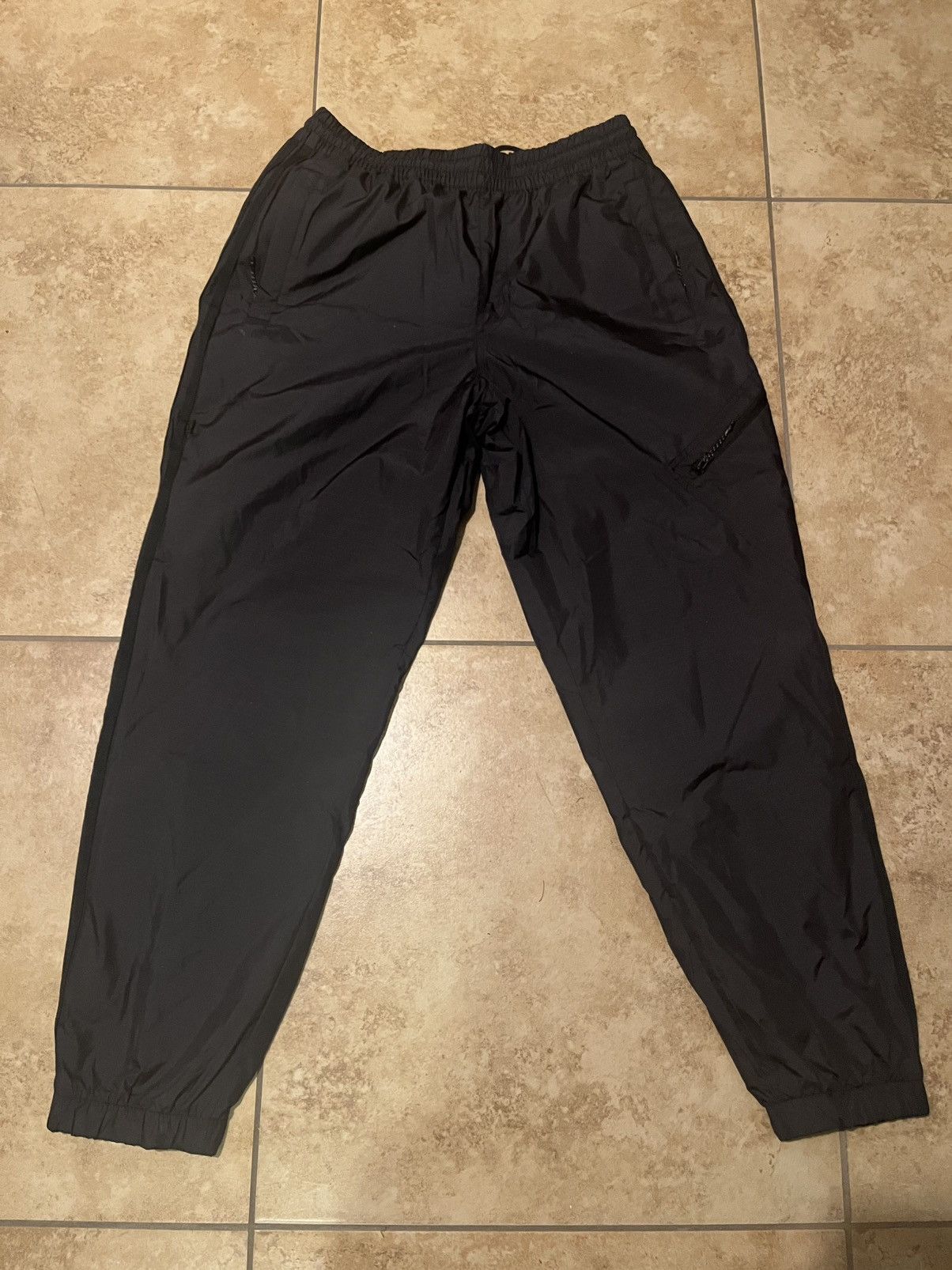 Adidas Adidas x Primeblue sweatpants Size US 32 / EU 48 - 1 Thumbnail
