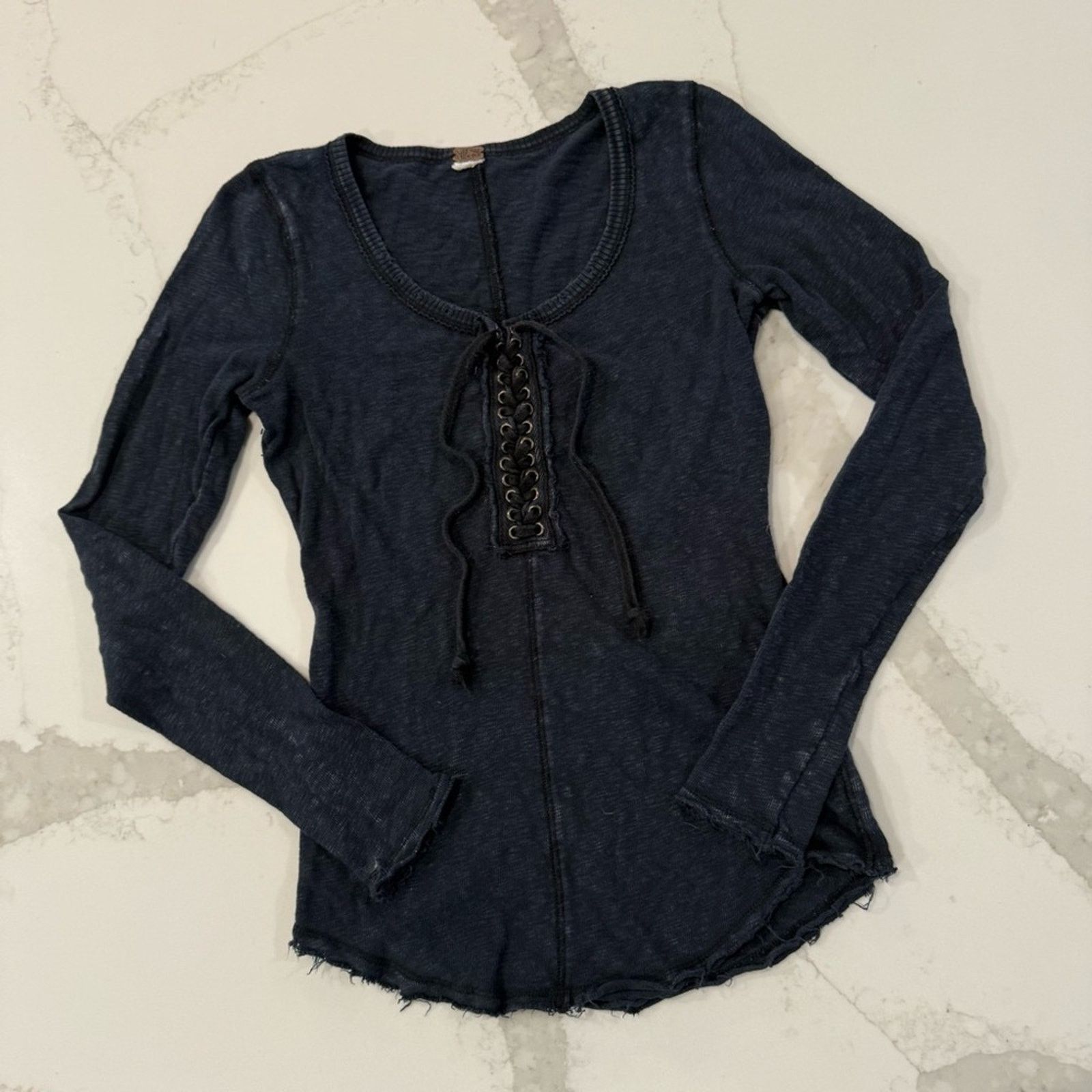 Free People We The Free LaceUp Long Sleeve Distressed Shirt Womens Small Size S / US 4 / IT 40 - 1 Thumbnail