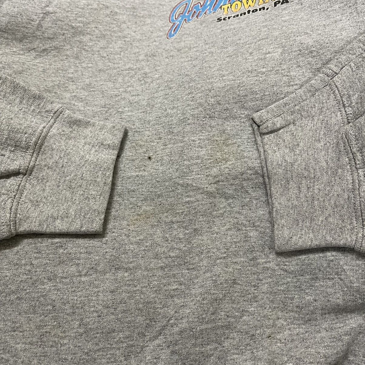 Vintage Vintage Johnsons Towing Sweatshirt Pullover Size US XL / EU 56 / 4 - 6 Thumbnail